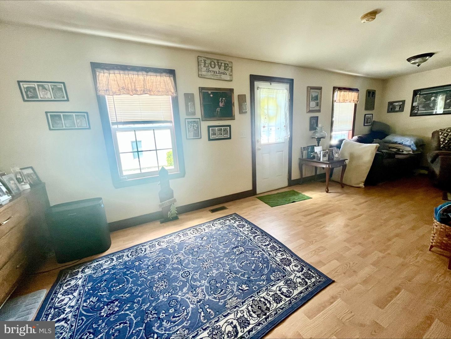 206 WOODLAND AVE, LURAY, Virginia 22835, 3 Bedrooms Bedrooms, ,2 BathroomsBathrooms,Residential,For sale,206 WOODLAND AVE,VAPA2004726 MLS # VAPA2004726