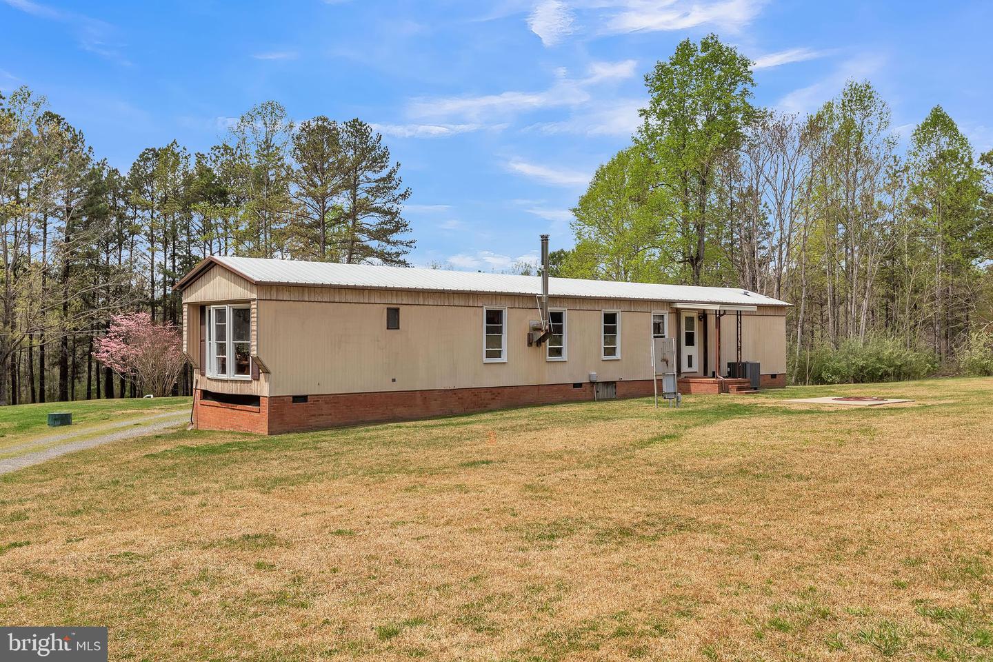 309 SHORTMANS RD, MINERAL, Virginia 23117, 3 Bedrooms Bedrooms, ,2 BathroomsBathrooms,Residential,For sale,309 SHORTMANS RD,VALA2007618 MLS # VALA2007618