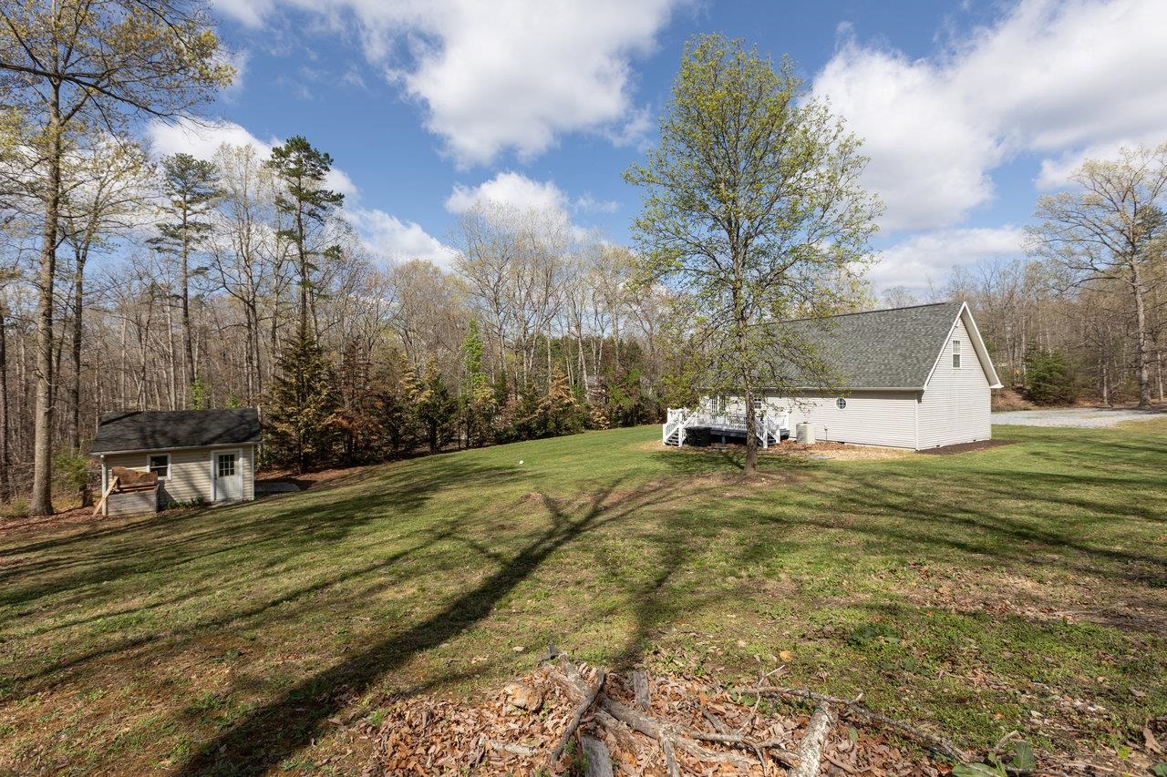 180 IRON WORKS LN, ELKTON, Virginia 22827, 3 Bedrooms Bedrooms, ,2 BathroomsBathrooms,Residential,180 IRON WORKS LN,662929 MLS # 662929