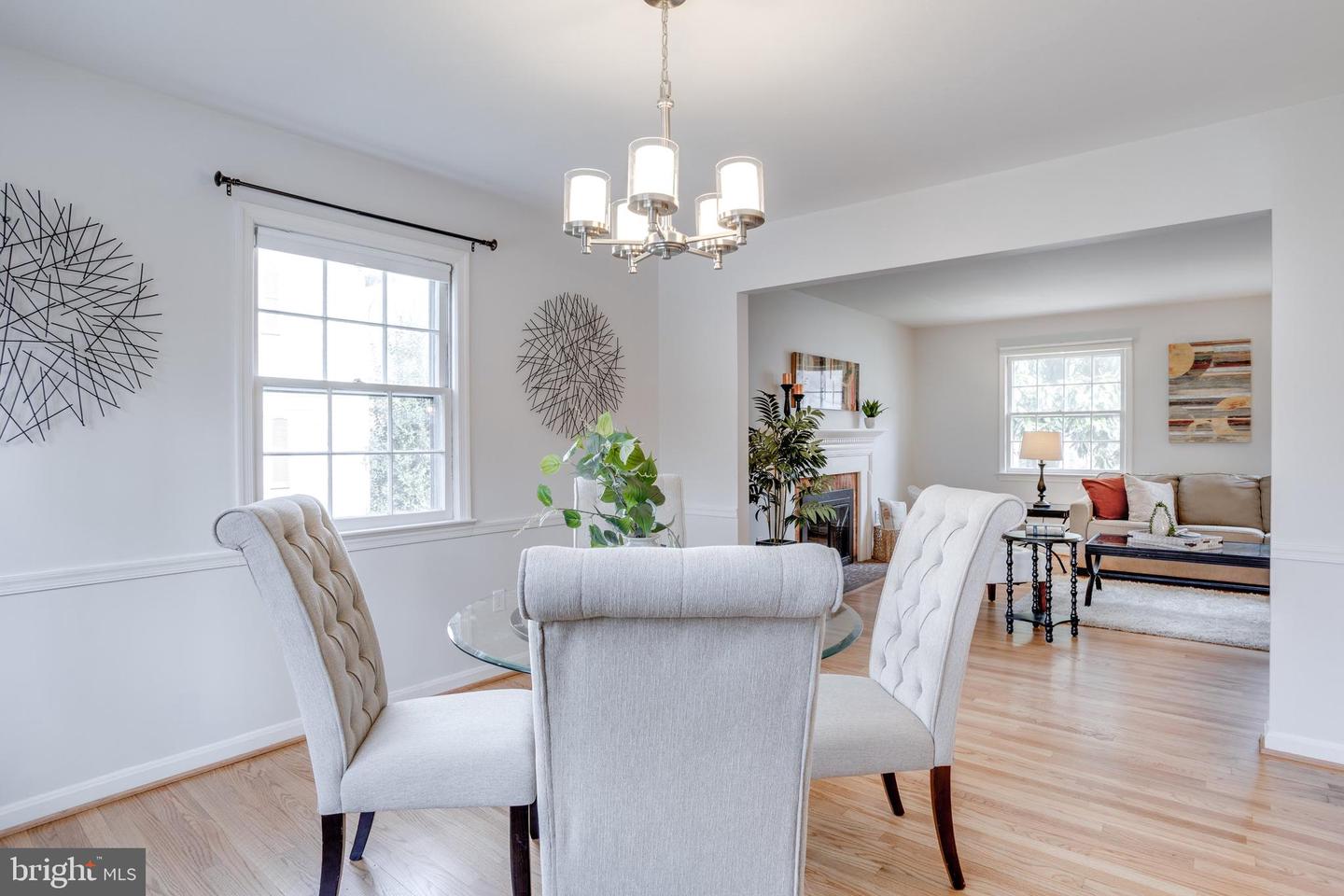 8014 GARLOT DR, ANNANDALE, Virginia 22003, 4 Bedrooms Bedrooms, ,3 BathroomsBathrooms,Residential,For sale,8014 GARLOT DR,VAFX2226406 MLS # VAFX2226406