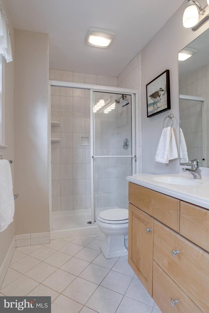 8014 GARLOT DR, ANNANDALE, Virginia 22003, 4 Bedrooms Bedrooms, ,3 BathroomsBathrooms,Residential,For sale,8014 GARLOT DR,VAFX2226406 MLS # VAFX2226406