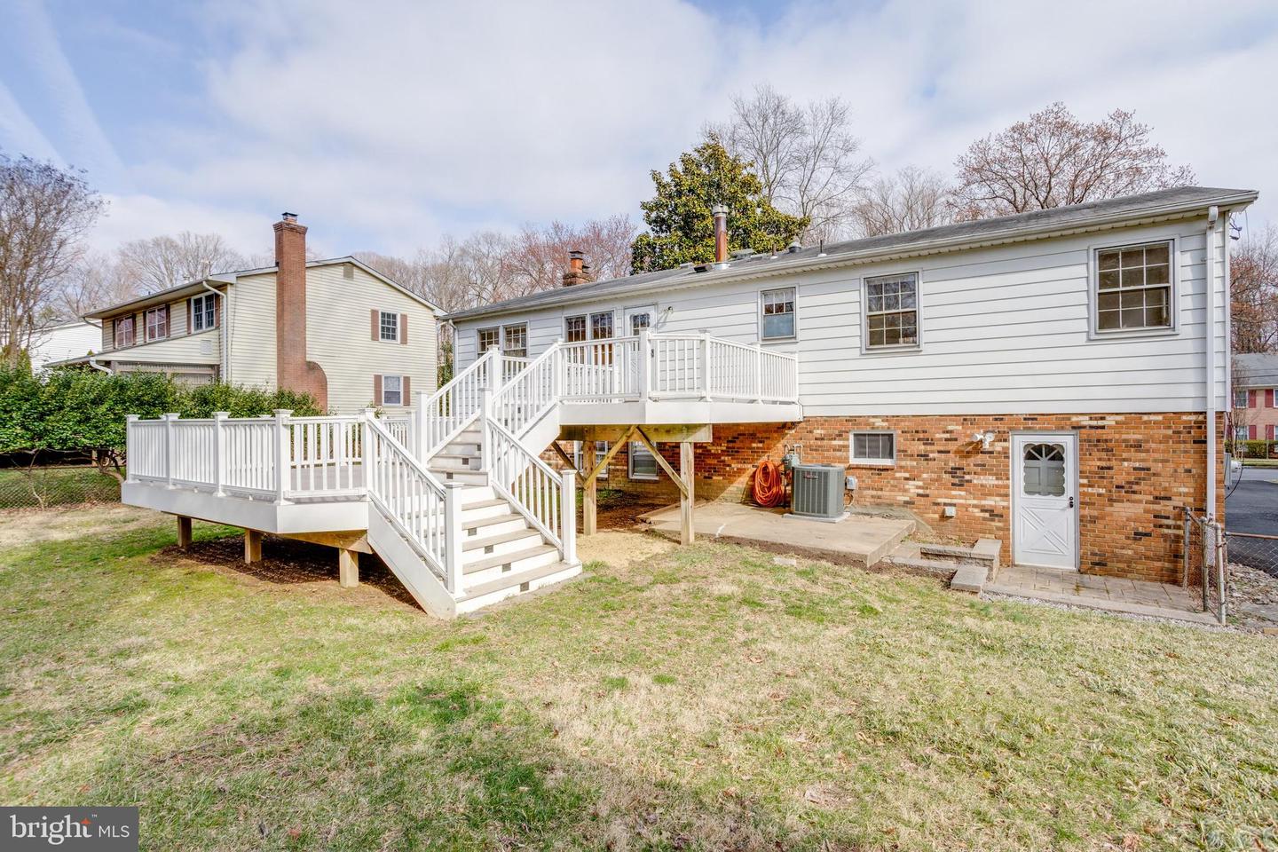 8014 GARLOT DR, ANNANDALE, Virginia 22003, 4 Bedrooms Bedrooms, ,3 BathroomsBathrooms,Residential,For sale,8014 GARLOT DR,VAFX2226406 MLS # VAFX2226406