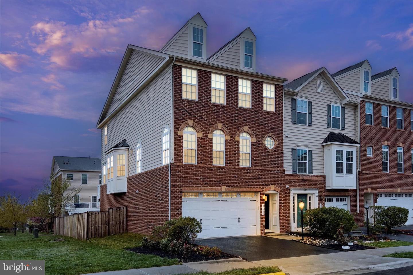 25771 DOUBLE BRIDLE TER, ALDIE, Virginia 20105, 3 Bedrooms Bedrooms, ,2 BathroomsBathrooms,Residential,For sale,25771 DOUBLE BRIDLE TER,VALO2092380 MLS # VALO2092380