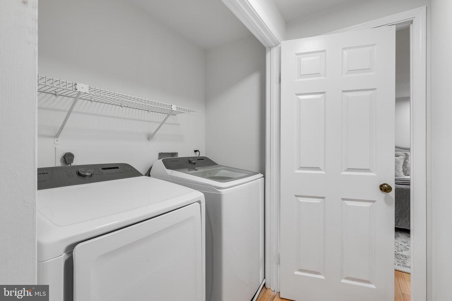 7002 JENKINS LN, FALLS CHURCH, Virginia 22043, 4 Bedrooms Bedrooms, ,4 BathroomsBathrooms,Residential,For sale,7002 JENKINS LN,VAFX2231134 MLS # VAFX2231134