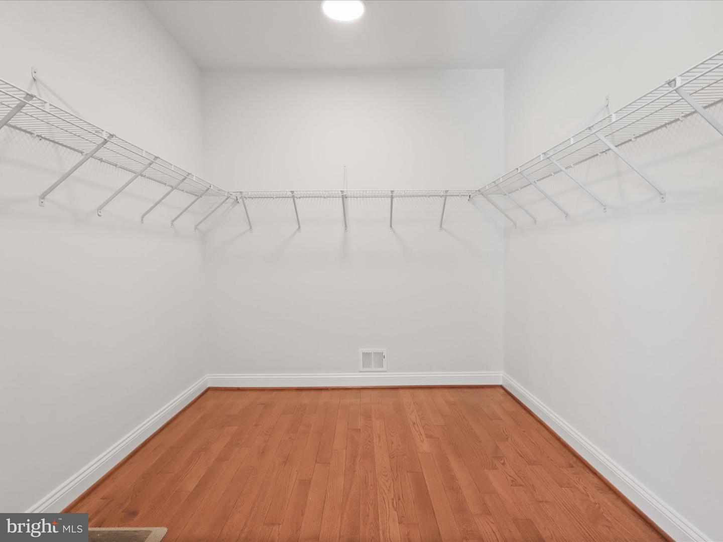 6805 TRED AVON PL, GAINESVILLE, Virginia 20155, 4 Bedrooms Bedrooms, ,4 BathroomsBathrooms,Residential,For sale,6805 TRED AVON PL,VAPW2091068 MLS # VAPW2091068