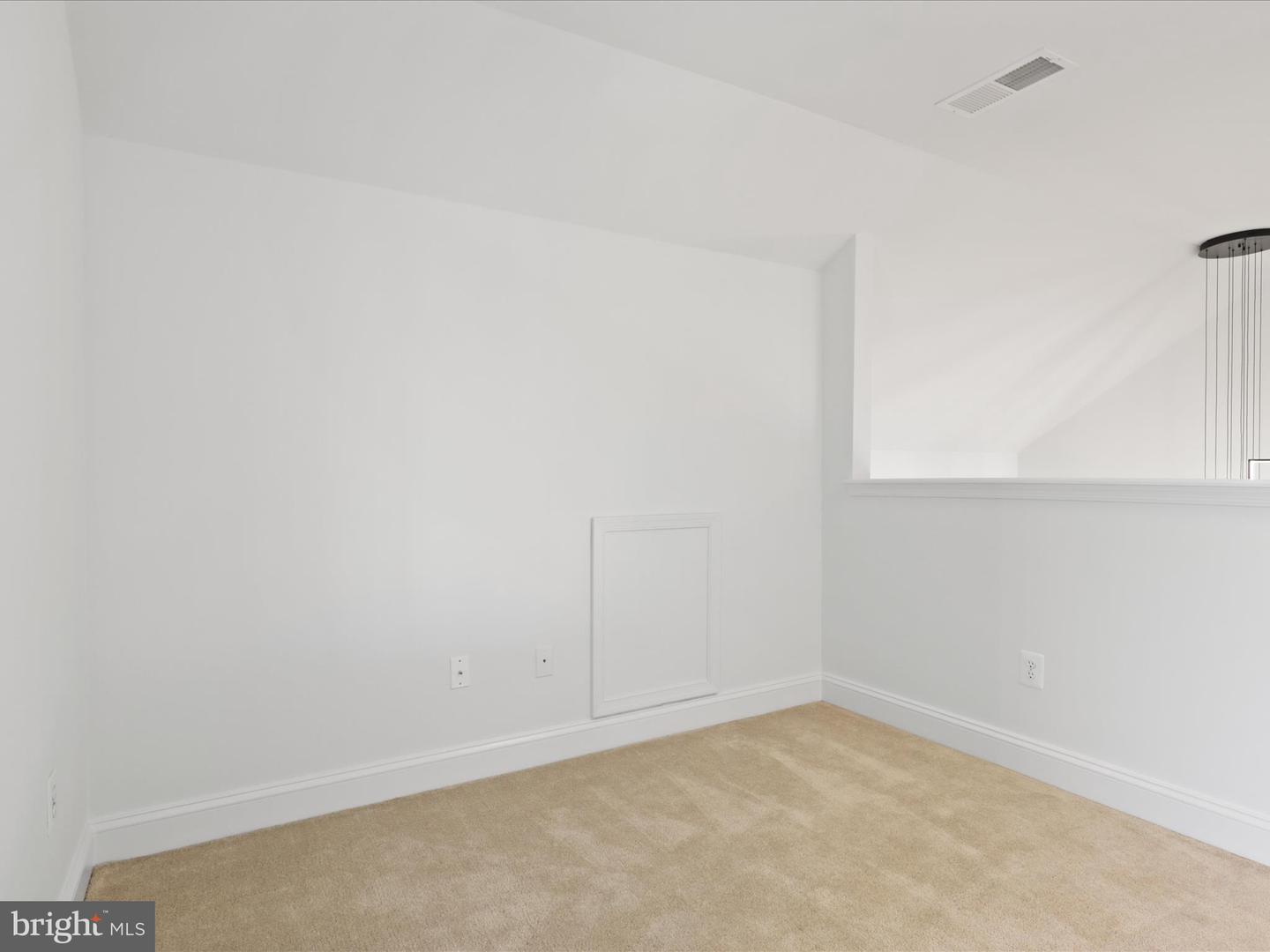 6805 TRED AVON PL, GAINESVILLE, Virginia 20155, 4 Bedrooms Bedrooms, ,4 BathroomsBathrooms,Residential,For sale,6805 TRED AVON PL,VAPW2091068 MLS # VAPW2091068