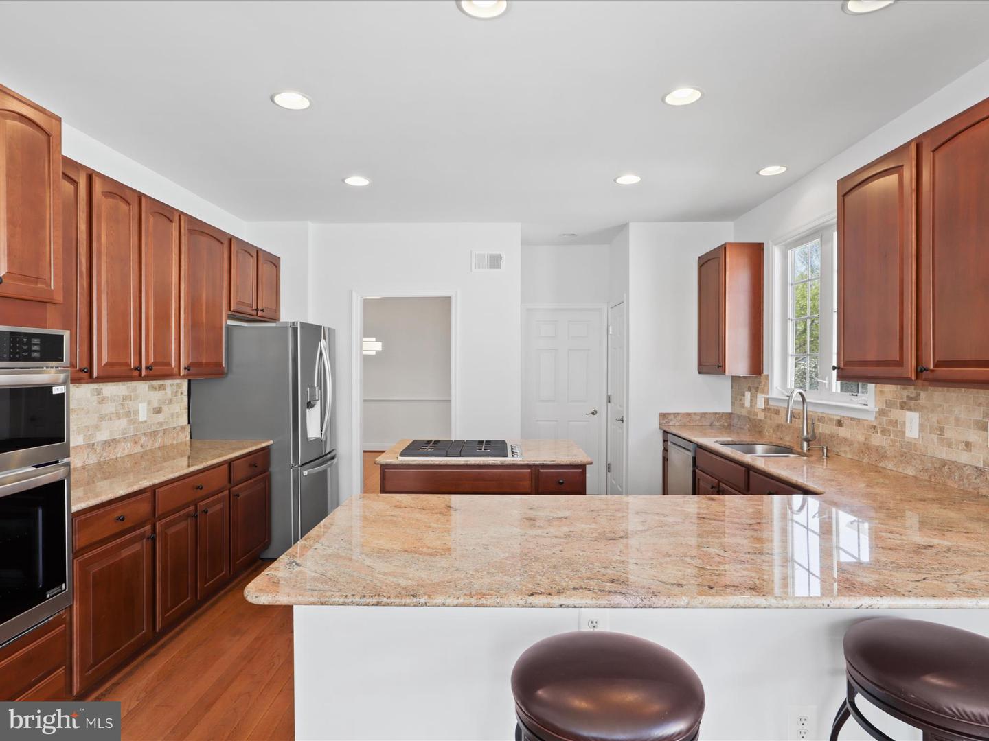 6805 TRED AVON PL, GAINESVILLE, Virginia 20155, 4 Bedrooms Bedrooms, ,4 BathroomsBathrooms,Residential,For sale,6805 TRED AVON PL,VAPW2091068 MLS # VAPW2091068