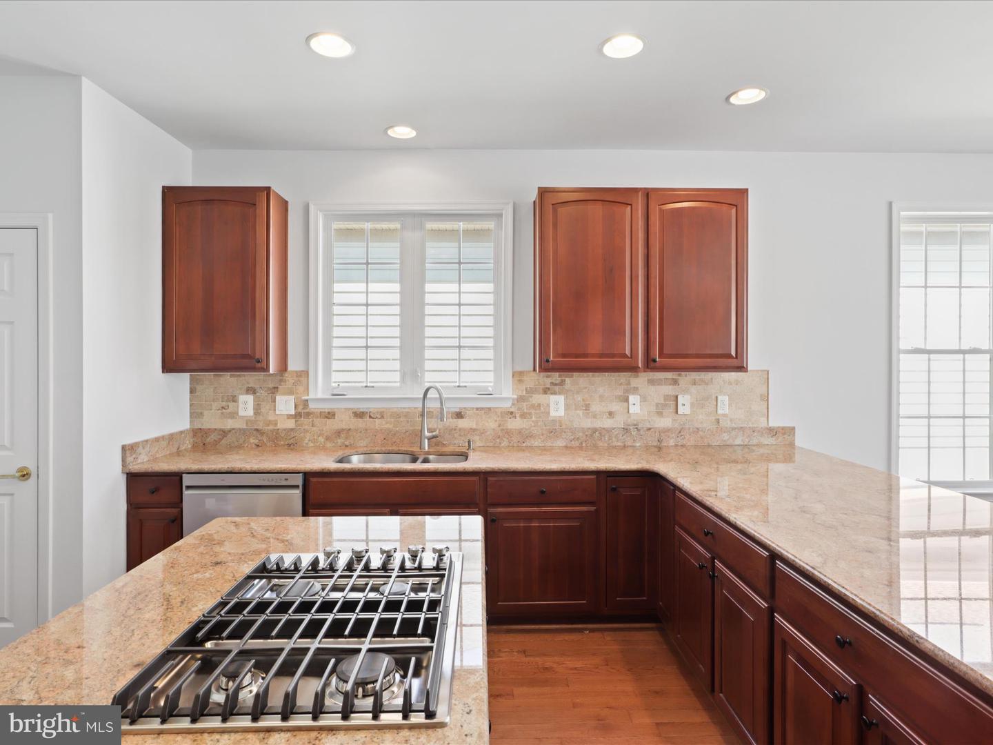 6805 TRED AVON PL, GAINESVILLE, Virginia 20155, 4 Bedrooms Bedrooms, ,4 BathroomsBathrooms,Residential,For sale,6805 TRED AVON PL,VAPW2091068 MLS # VAPW2091068