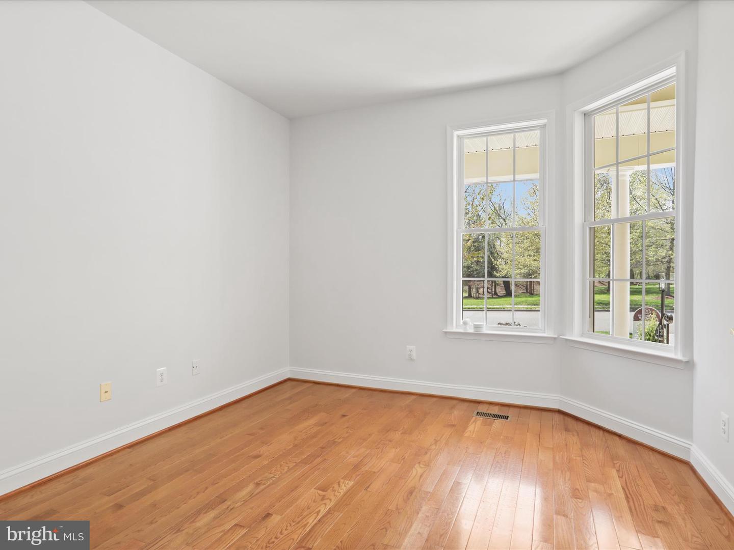 6805 TRED AVON PL, GAINESVILLE, Virginia 20155, 4 Bedrooms Bedrooms, ,4 BathroomsBathrooms,Residential,For sale,6805 TRED AVON PL,VAPW2091068 MLS # VAPW2091068