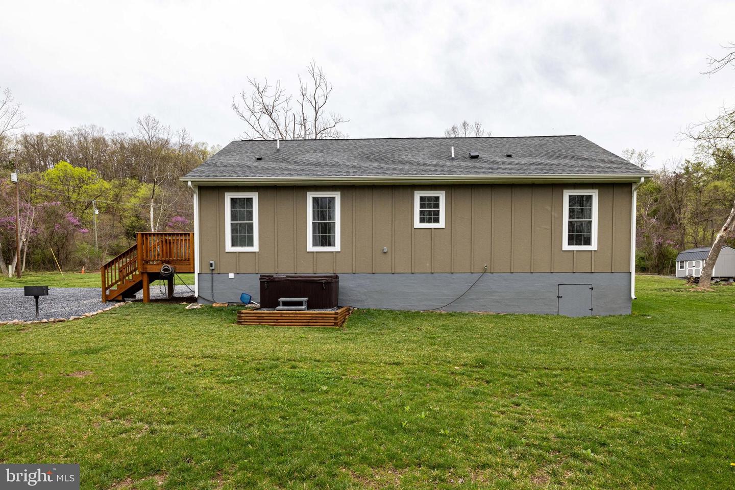 147 FISHERMANS LN, LURAY, Virginia 22835, 2 Bedrooms Bedrooms, ,2 BathroomsBathrooms,Residential,For sale,147 FISHERMANS LN,VAPA2004714 MLS # VAPA2004714