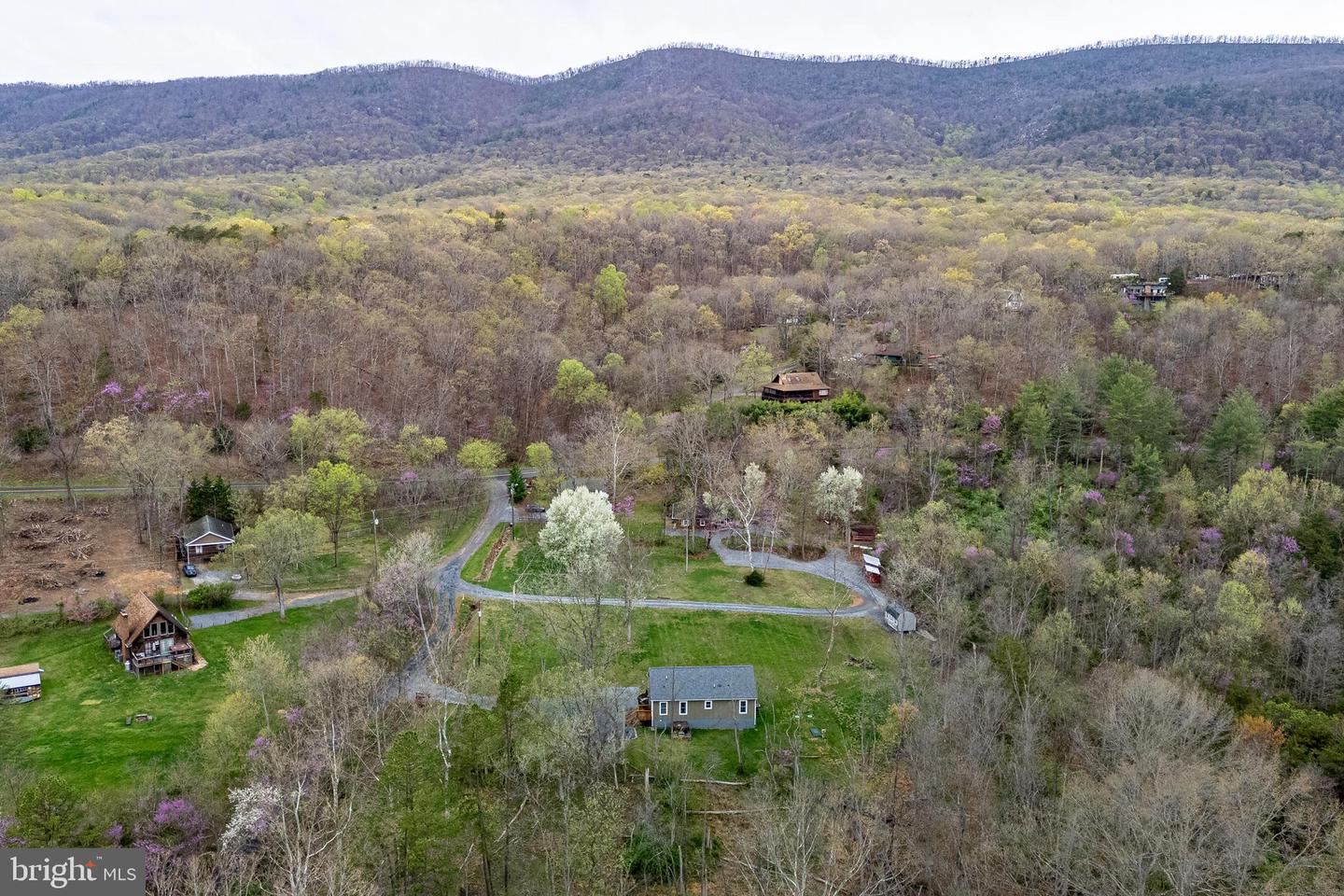 147 FISHERMANS LN, LURAY, Virginia 22835, 2 Bedrooms Bedrooms, ,2 BathroomsBathrooms,Residential,For sale,147 FISHERMANS LN,VAPA2004714 MLS # VAPA2004714