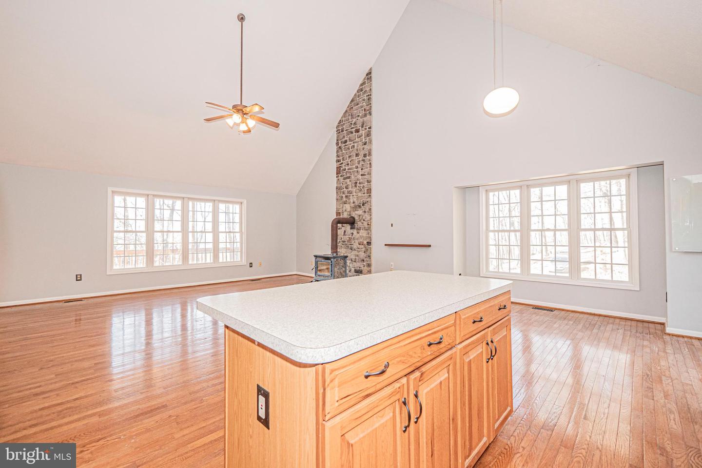 721 DOOM PEAK RD, LINDEN, Virginia 22642, 3 Bedrooms Bedrooms, ,2 BathroomsBathrooms,Residential,For sale,721 DOOM PEAK RD,VAWR2010794 MLS # VAWR2010794