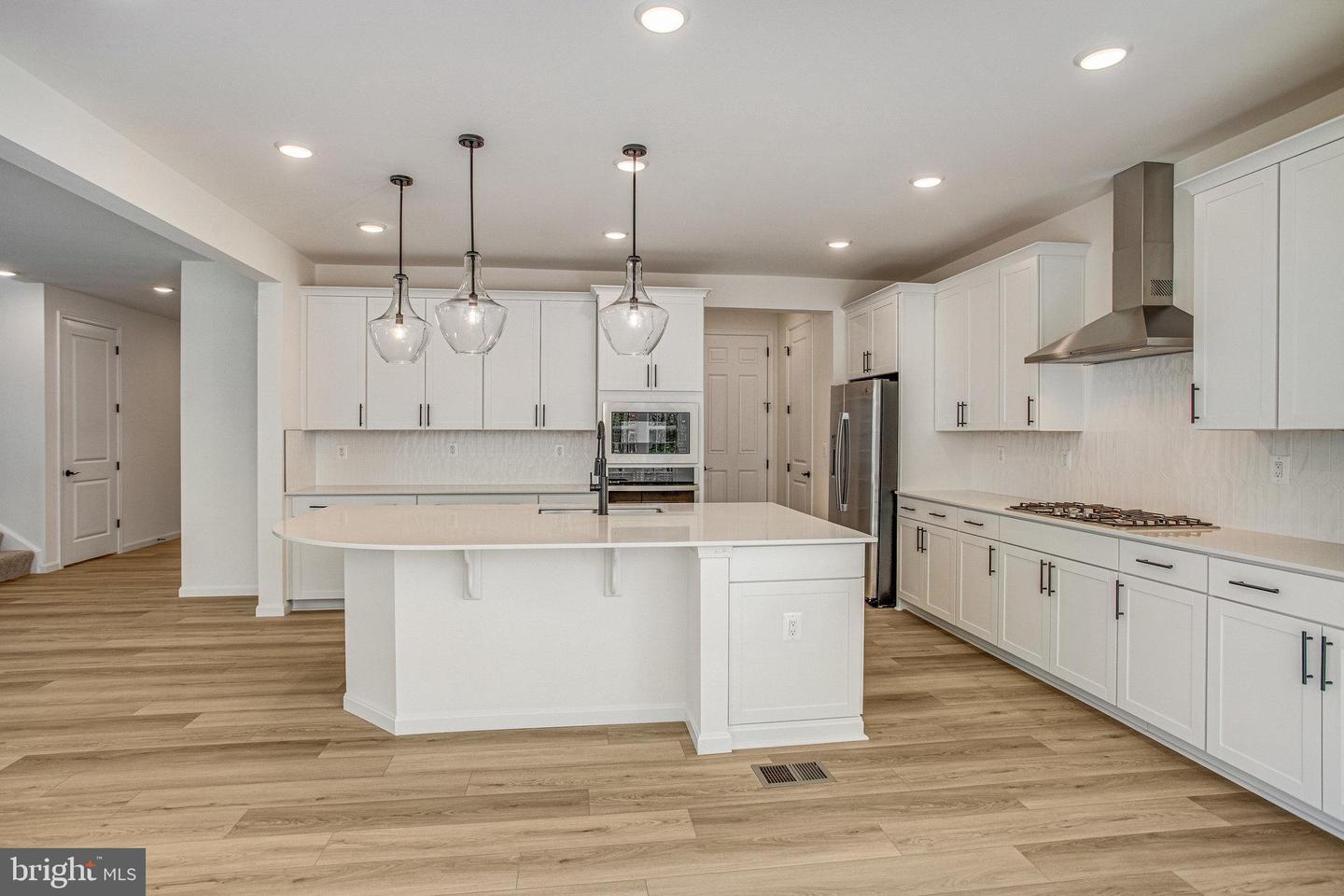 233 CAMWOOD CT, FREDERICKSBURG, Virginia 22405, 6 Bedrooms Bedrooms, ,3 BathroomsBathrooms,Residential,For sale,233 CAMWOOD CT,VAST2037686 MLS # VAST2037686