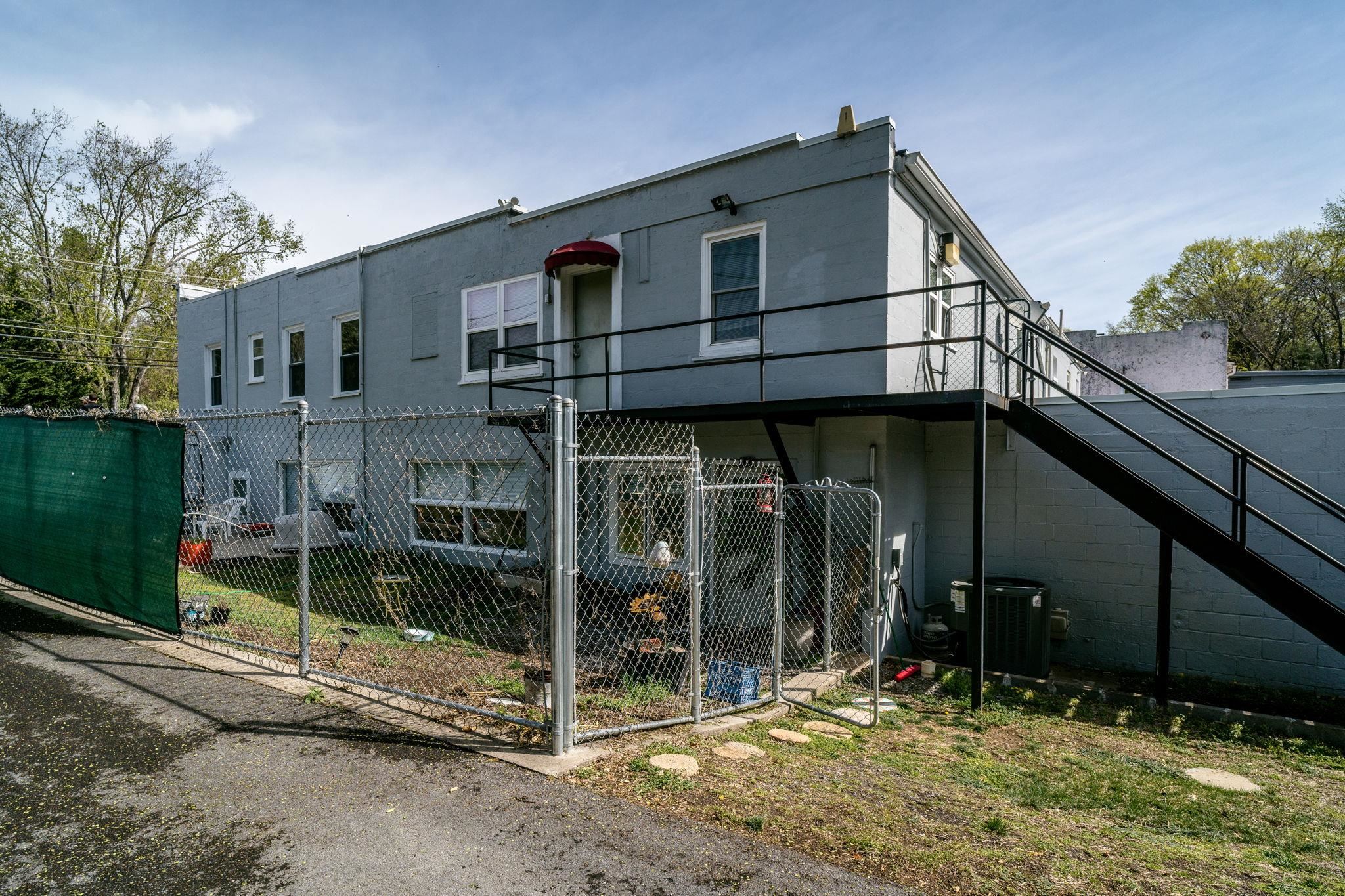 2501 N AUGUSTA ST, STAUNTON, Virginia 24401, ,Commercial,2501 N AUGUSTA ST,662977 MLS # 662977