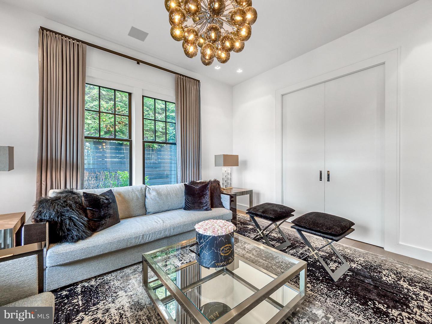 2361 N EDGEWOOD ST, ARLINGTON, Virginia 22207, 6 Bedrooms Bedrooms, ,4 BathroomsBathrooms,Residential,For sale,2361 N EDGEWOOD ST,VAAR2050700 MLS # VAAR2050700
