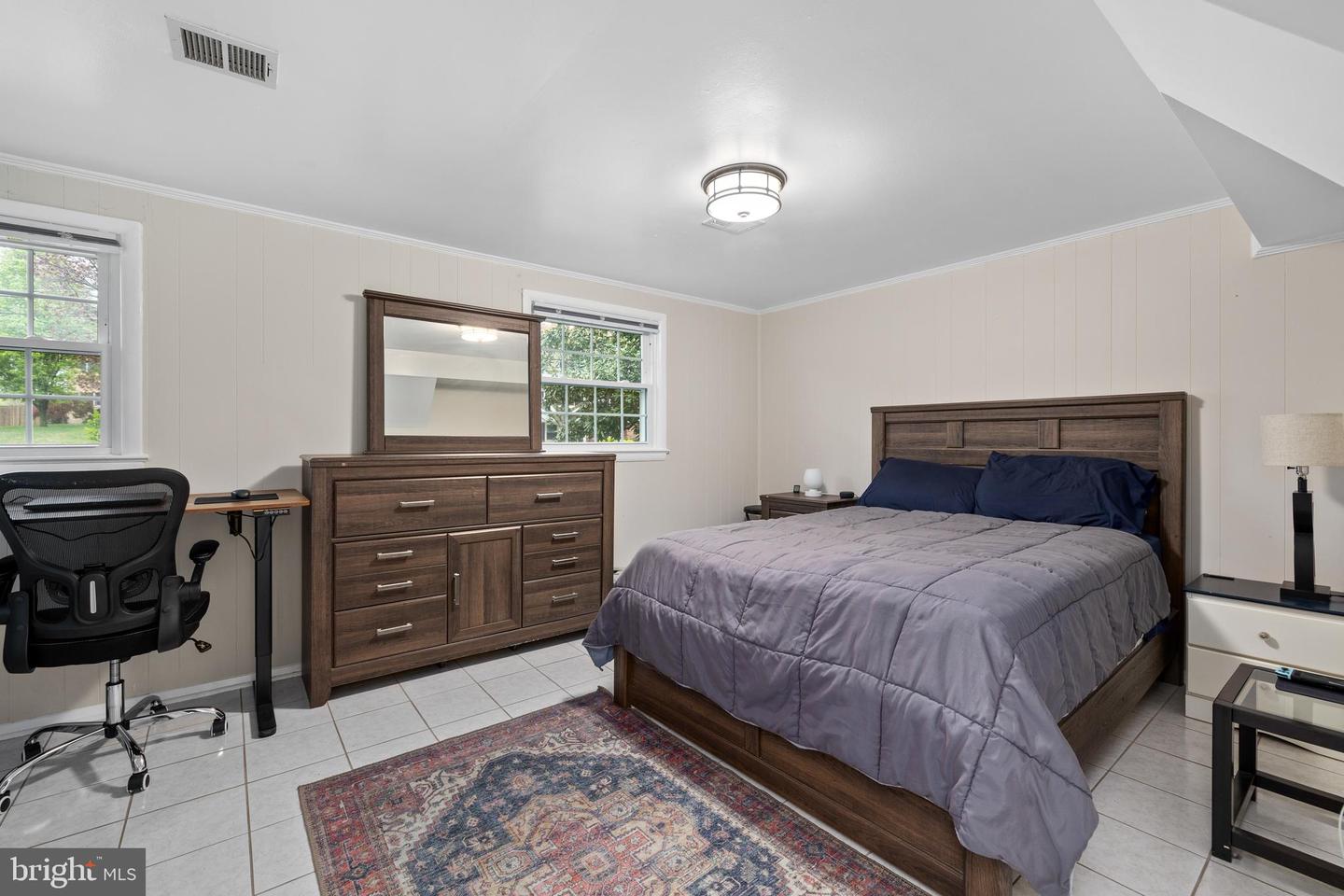 5725 HABERSHAM WAY, ALEXANDRIA, Virginia 22310, 4 Bedrooms Bedrooms, ,3 BathroomsBathrooms,Residential,For sale,5725 HABERSHAM WAY,VAFX2221420 MLS # VAFX2221420