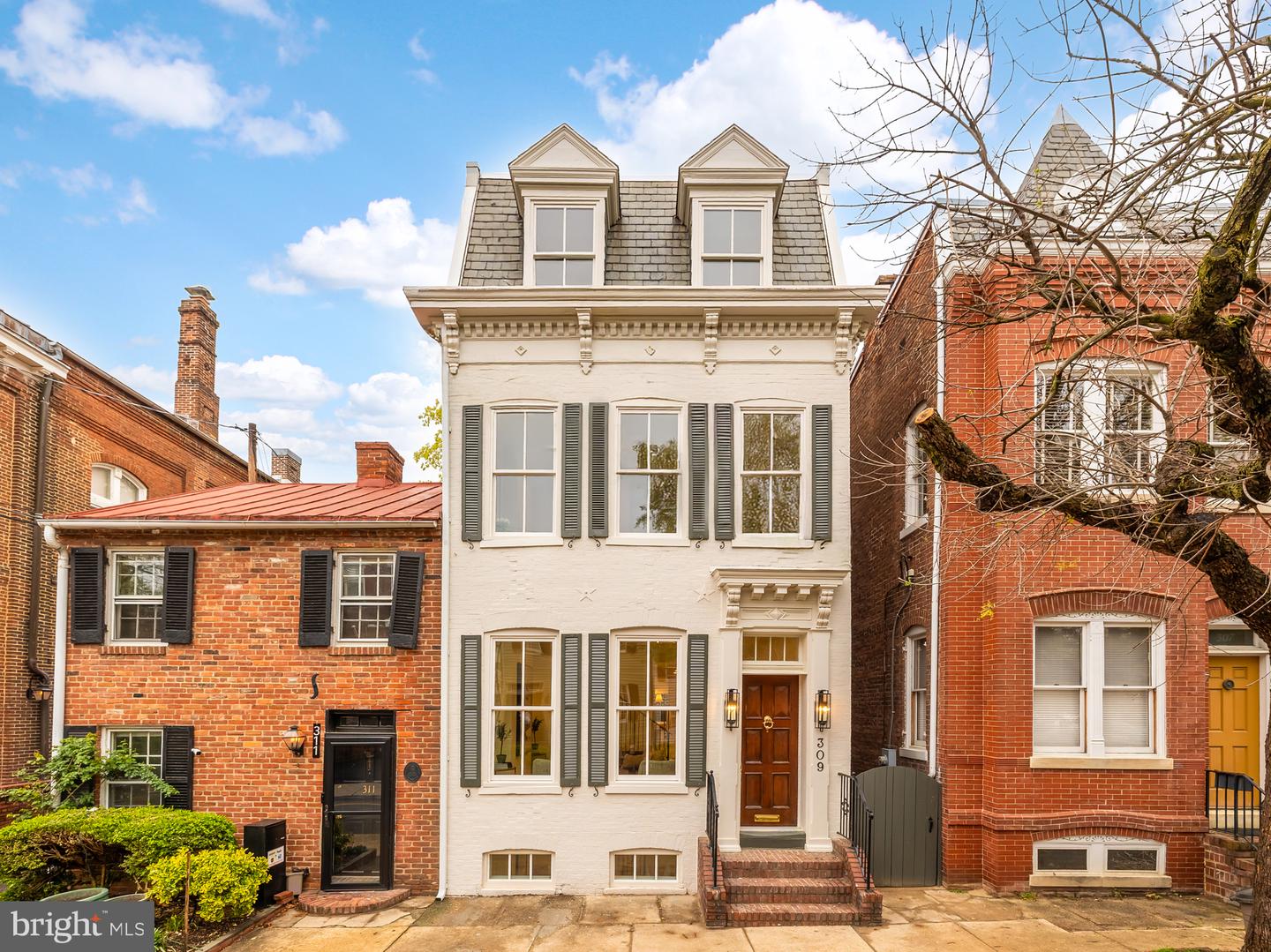 309 DUKE ST, ALEXANDRIA, Virginia 22314, 3 Bedrooms Bedrooms, ,3 BathroomsBathrooms,Residential,For sale,309 DUKE ST,VAAX2042050 MLS # VAAX2042050