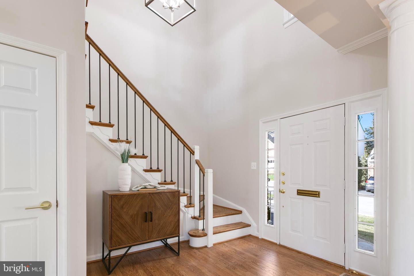1252 DARTMOUTH CT, ALEXANDRIA, Virginia 22314, 4 Bedrooms Bedrooms, ,4 BathroomsBathrooms,Residential,For sale,1252 DARTMOUTH CT,VAAX2042154 MLS # VAAX2042154