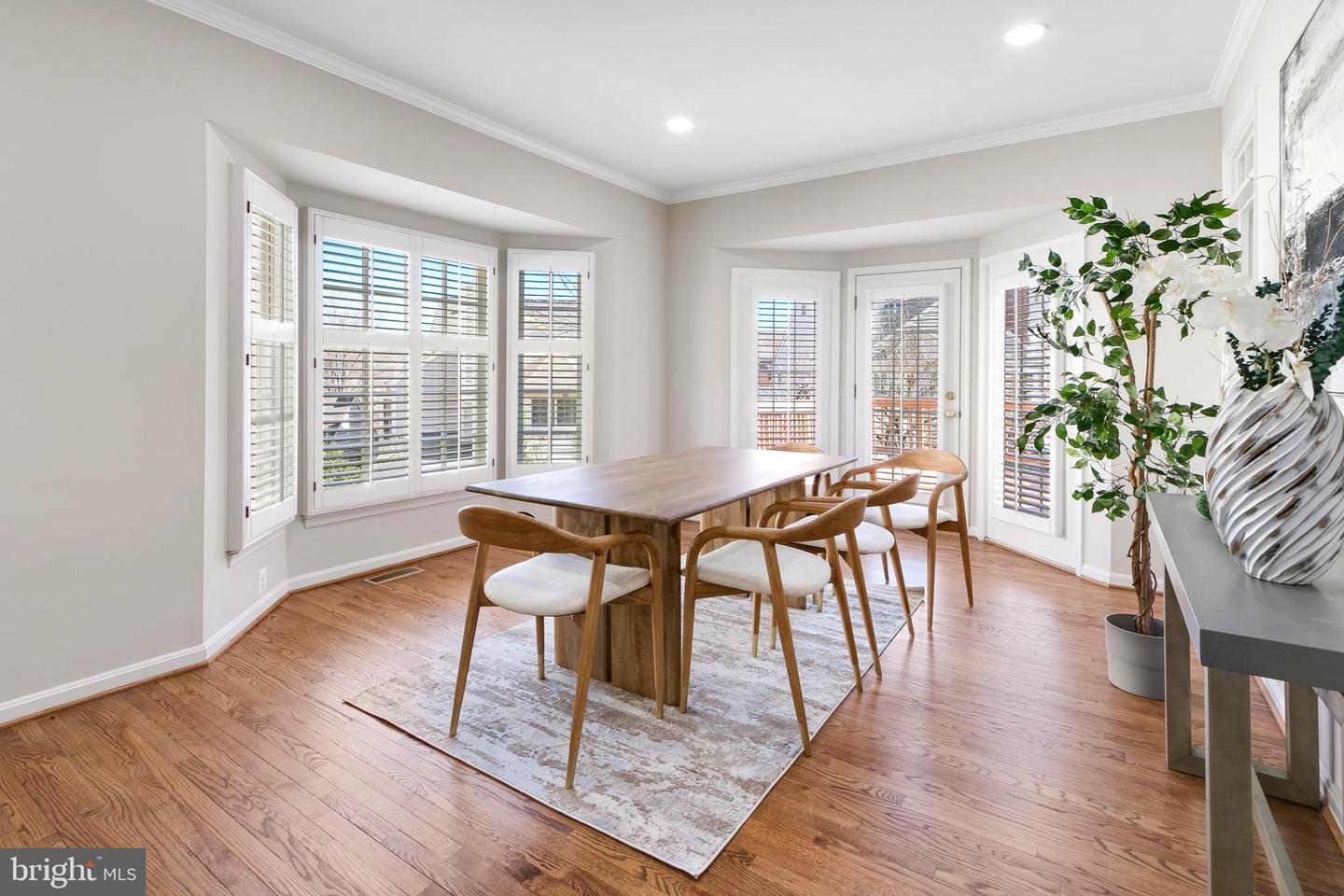 1252 DARTMOUTH CT, ALEXANDRIA, Virginia 22314, 4 Bedrooms Bedrooms, ,4 BathroomsBathrooms,Residential,For sale,1252 DARTMOUTH CT,VAAX2042154 MLS # VAAX2042154
