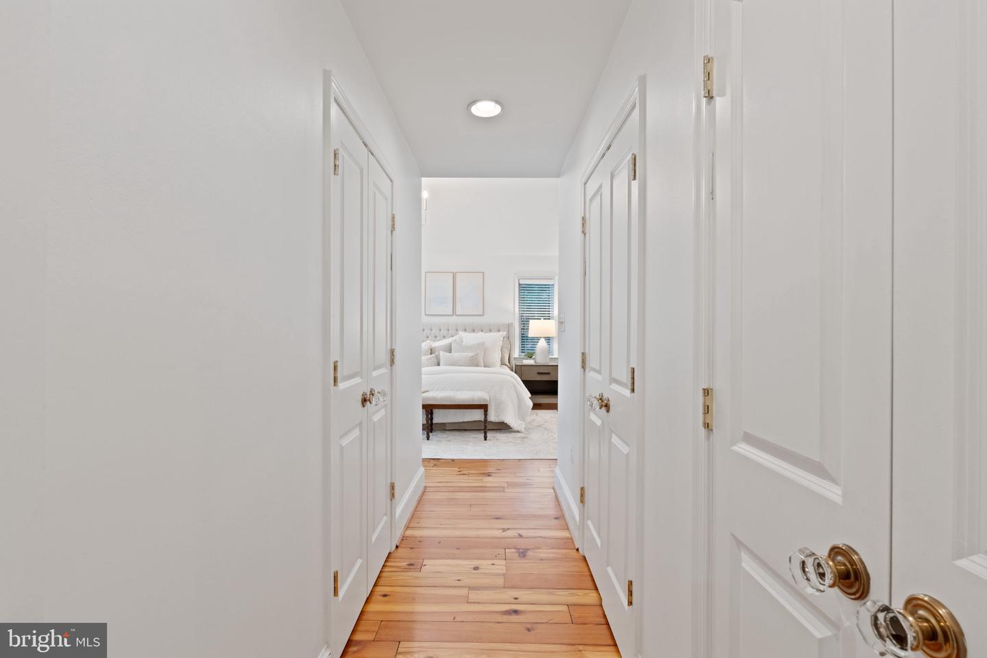 506 IVY CIR, ALEXANDRIA, Virginia 22302, 4 Bedrooms Bedrooms, ,3 BathroomsBathrooms,Residential,For sale,506 IVY CIR,VAAX2042230 MLS # VAAX2042230