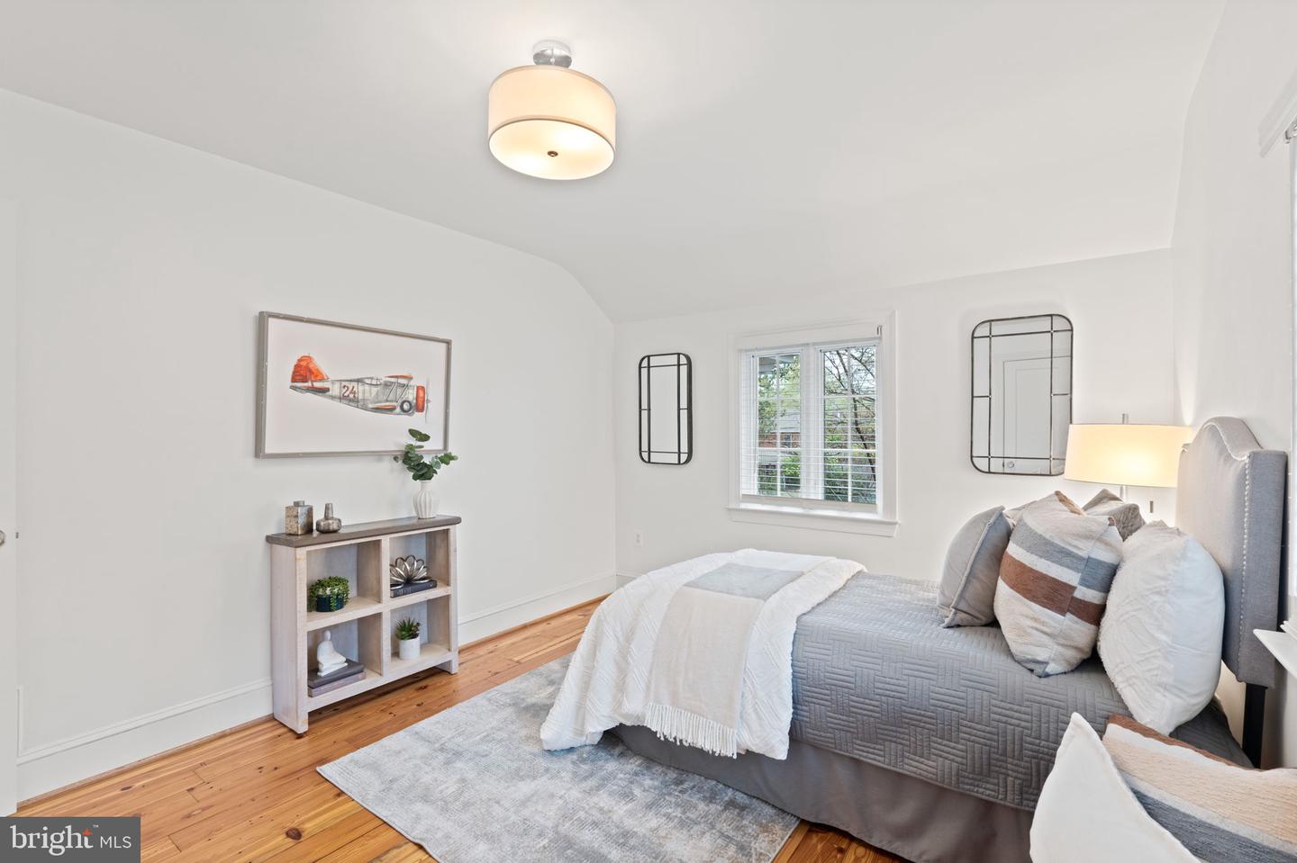 506 IVY CIR, ALEXANDRIA, Virginia 22302, 4 Bedrooms Bedrooms, ,3 BathroomsBathrooms,Residential,For sale,506 IVY CIR,VAAX2042230 MLS # VAAX2042230