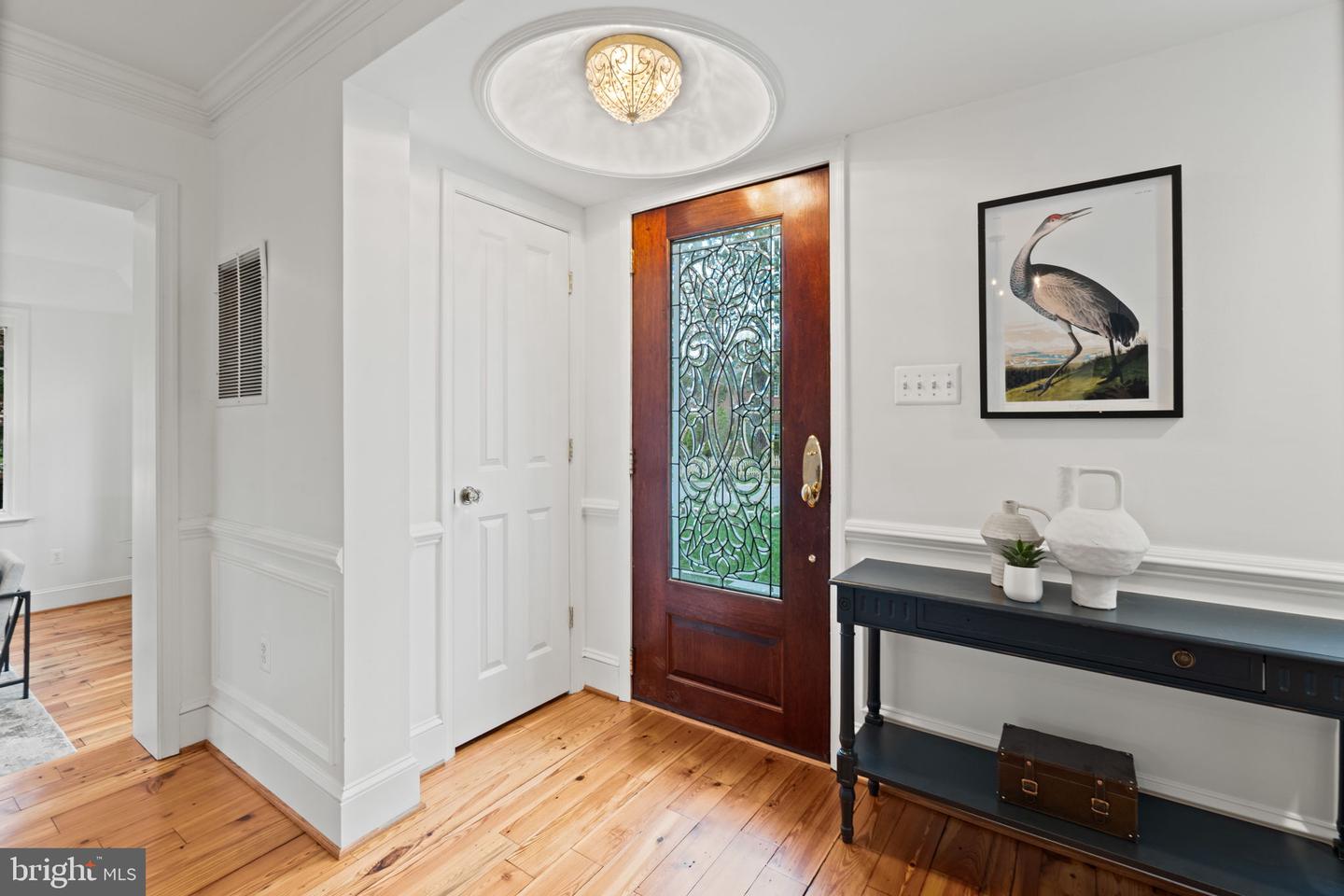 506 IVY CIR, ALEXANDRIA, Virginia 22302, 4 Bedrooms Bedrooms, ,3 BathroomsBathrooms,Residential,For sale,506 IVY CIR,VAAX2042230 MLS # VAAX2042230