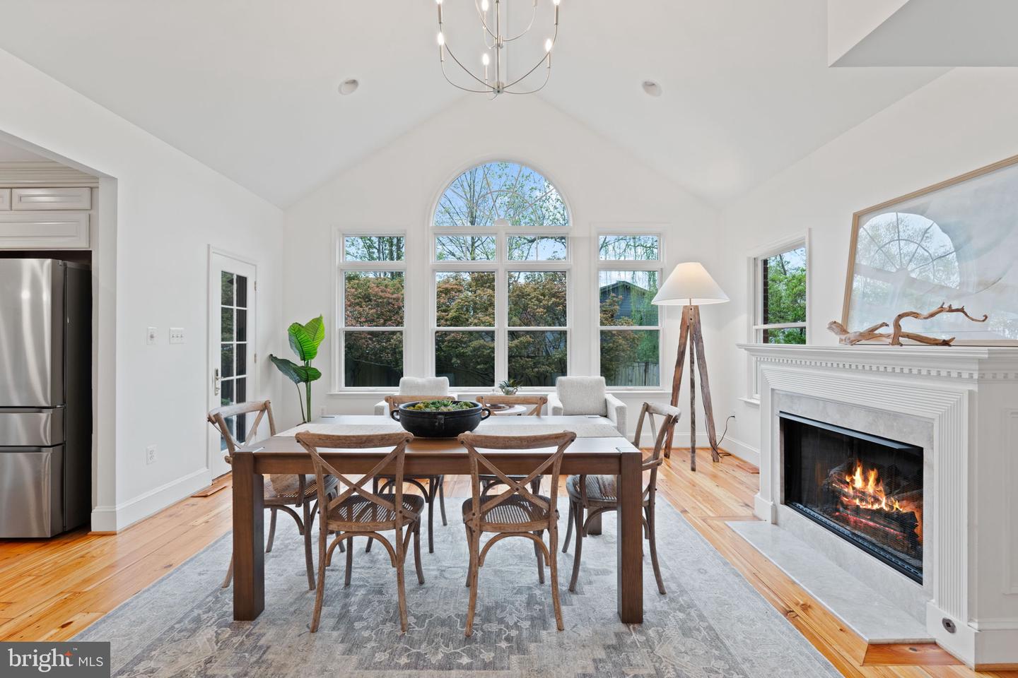 506 IVY CIR, ALEXANDRIA, Virginia 22302, 4 Bedrooms Bedrooms, ,3 BathroomsBathrooms,Residential,For sale,506 IVY CIR,VAAX2042230 MLS # VAAX2042230