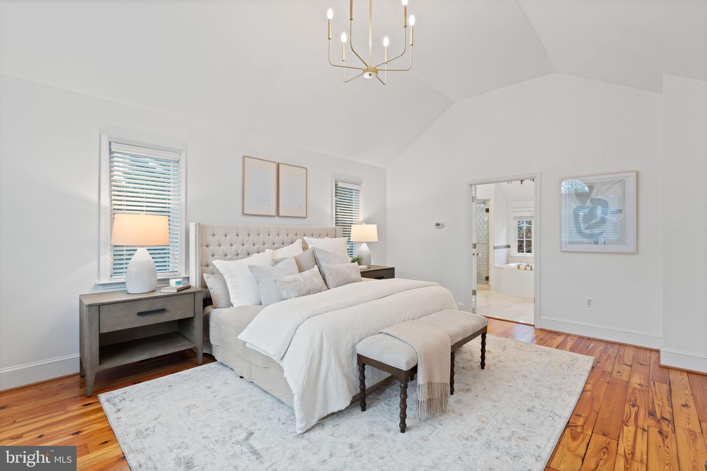 506 IVY CIR, ALEXANDRIA, Virginia 22302, 4 Bedrooms Bedrooms, ,3 BathroomsBathrooms,Residential,For sale,506 IVY CIR,VAAX2042230 MLS # VAAX2042230