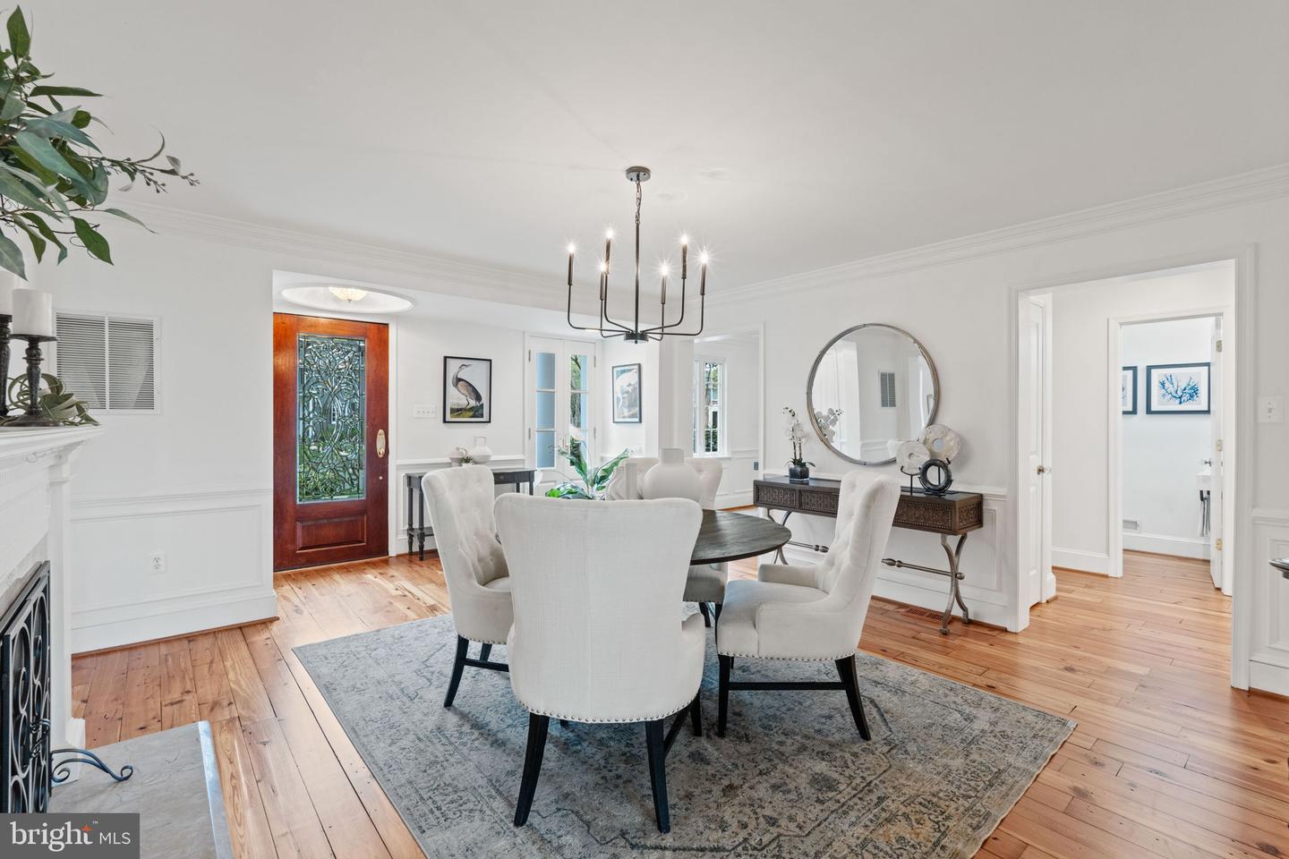 506 IVY CIR, ALEXANDRIA, Virginia 22302, 4 Bedrooms Bedrooms, ,3 BathroomsBathrooms,Residential,For sale,506 IVY CIR,VAAX2042230 MLS # VAAX2042230