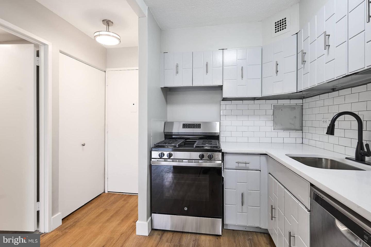 700 7TH ST SW #313, WASHINGTON, District Of Columbia 20024, ,1 BathroomBathrooms,Residential,For sale,700 7TH ST SW #313,DCDC2188582 MLS # DCDC2188582