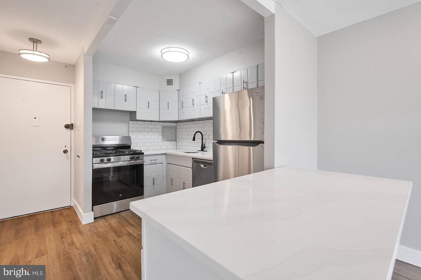 700 7TH ST SW #313, WASHINGTON, District Of Columbia 20024, ,1 BathroomBathrooms,Residential,For sale,700 7TH ST SW #313,DCDC2188582 MLS # DCDC2188582