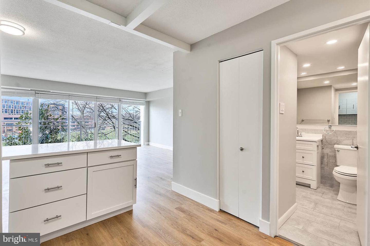 700 7TH ST SW #313, WASHINGTON, District Of Columbia 20024, ,1 BathroomBathrooms,Residential,For sale,700 7TH ST SW #313,DCDC2188582 MLS # DCDC2188582