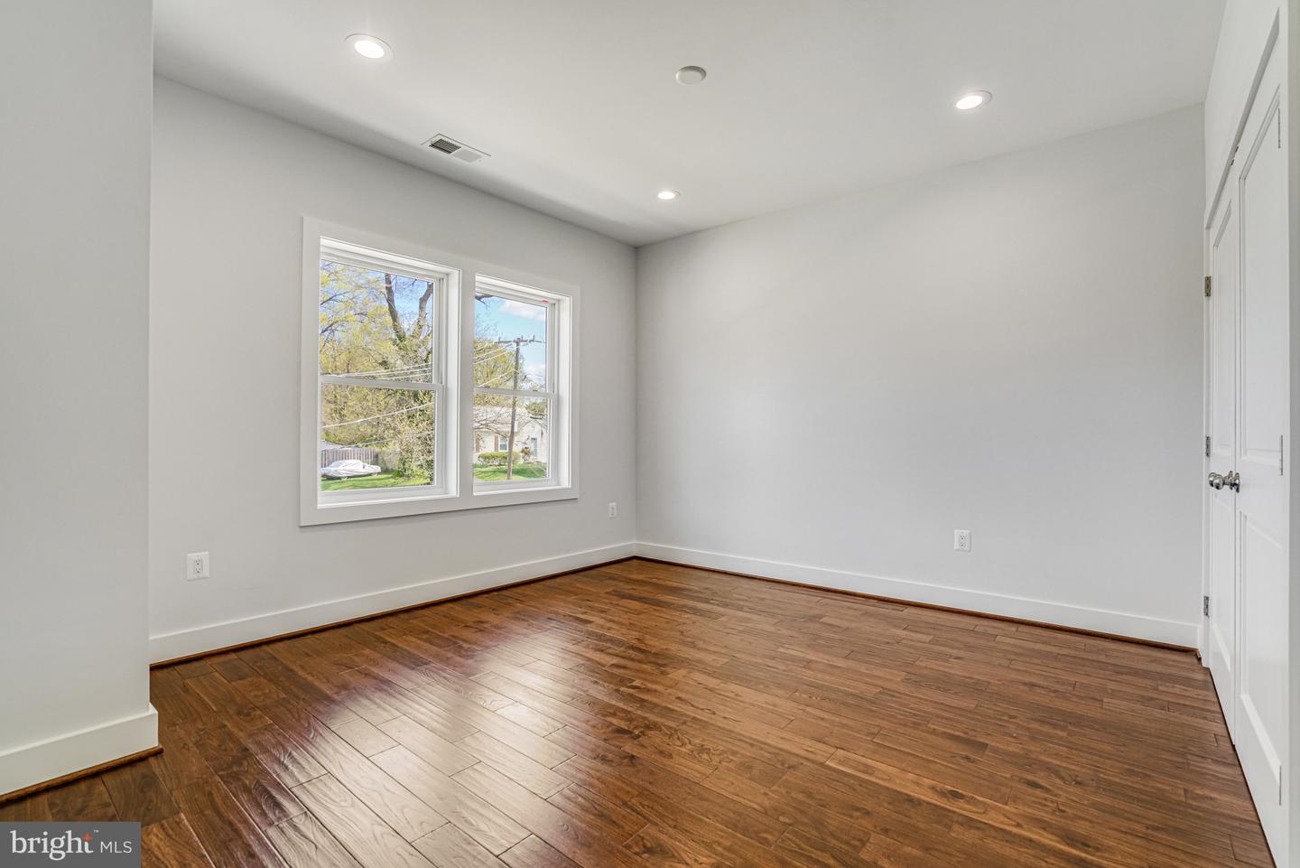 1830 CHERRI DR, FALLS CHURCH, Virginia 22043, 6 Bedrooms Bedrooms, ,6 BathroomsBathrooms,Residential,For sale,1830 CHERRI DR,VAFX2227320 MLS # VAFX2227320