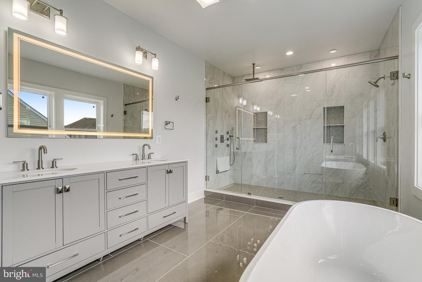 1830 CHERRI DR, FALLS CHURCH, Virginia 22043, 6 Bedrooms Bedrooms, ,6 BathroomsBathrooms,Residential,For sale,1830 CHERRI DR,VAFX2227320 MLS # VAFX2227320