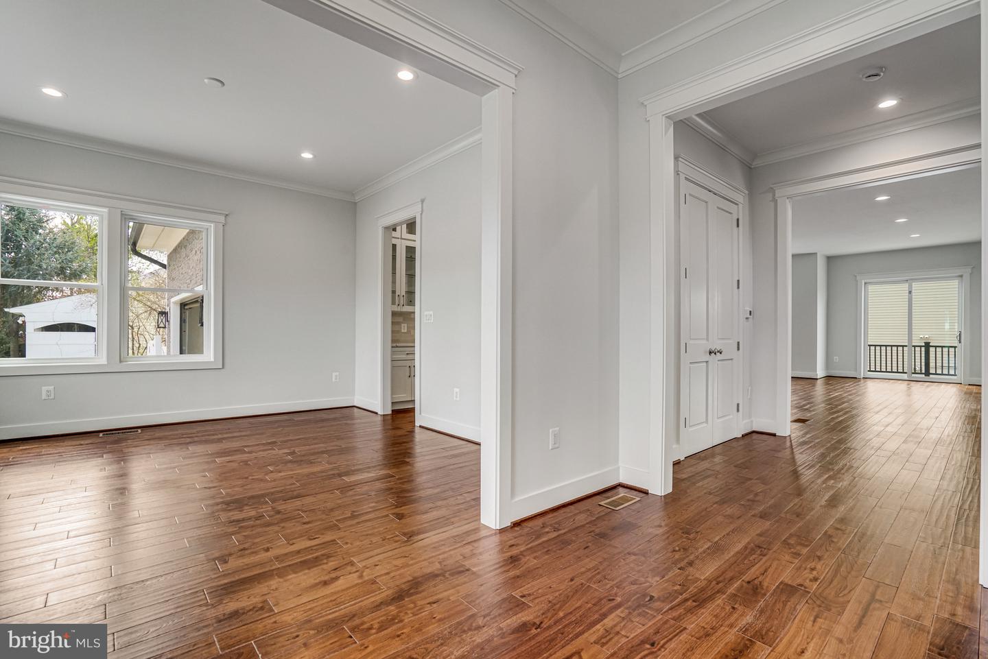 1830 CHERRI DR, FALLS CHURCH, Virginia 22043, 6 Bedrooms Bedrooms, ,6 BathroomsBathrooms,Residential,For sale,1830 CHERRI DR,VAFX2227320 MLS # VAFX2227320