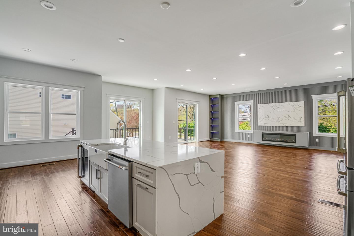 1830 CHERRI DR, FALLS CHURCH, Virginia 22043, 6 Bedrooms Bedrooms, ,6 BathroomsBathrooms,Residential,For sale,1830 CHERRI DR,VAFX2227320 MLS # VAFX2227320
