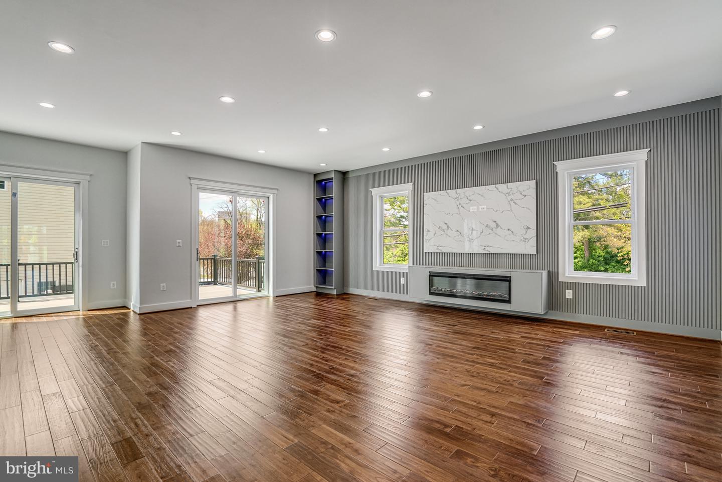 1830 CHERRI DR, FALLS CHURCH, Virginia 22043, 6 Bedrooms Bedrooms, ,6 BathroomsBathrooms,Residential,For sale,1830 CHERRI DR,VAFX2227320 MLS # VAFX2227320