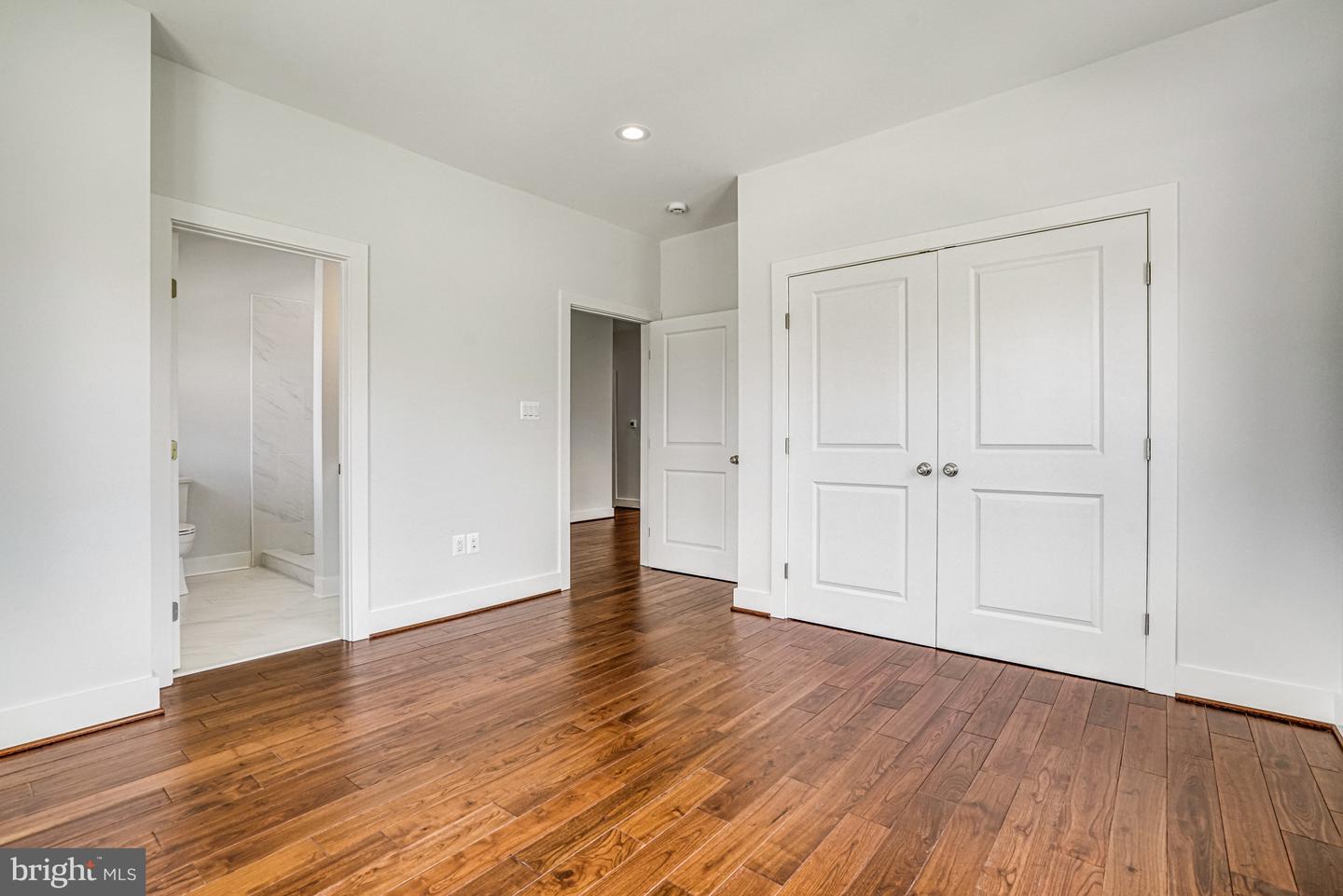1830 CHERRI DR, FALLS CHURCH, Virginia 22043, 6 Bedrooms Bedrooms, ,6 BathroomsBathrooms,Residential,For sale,1830 CHERRI DR,VAFX2227320 MLS # VAFX2227320