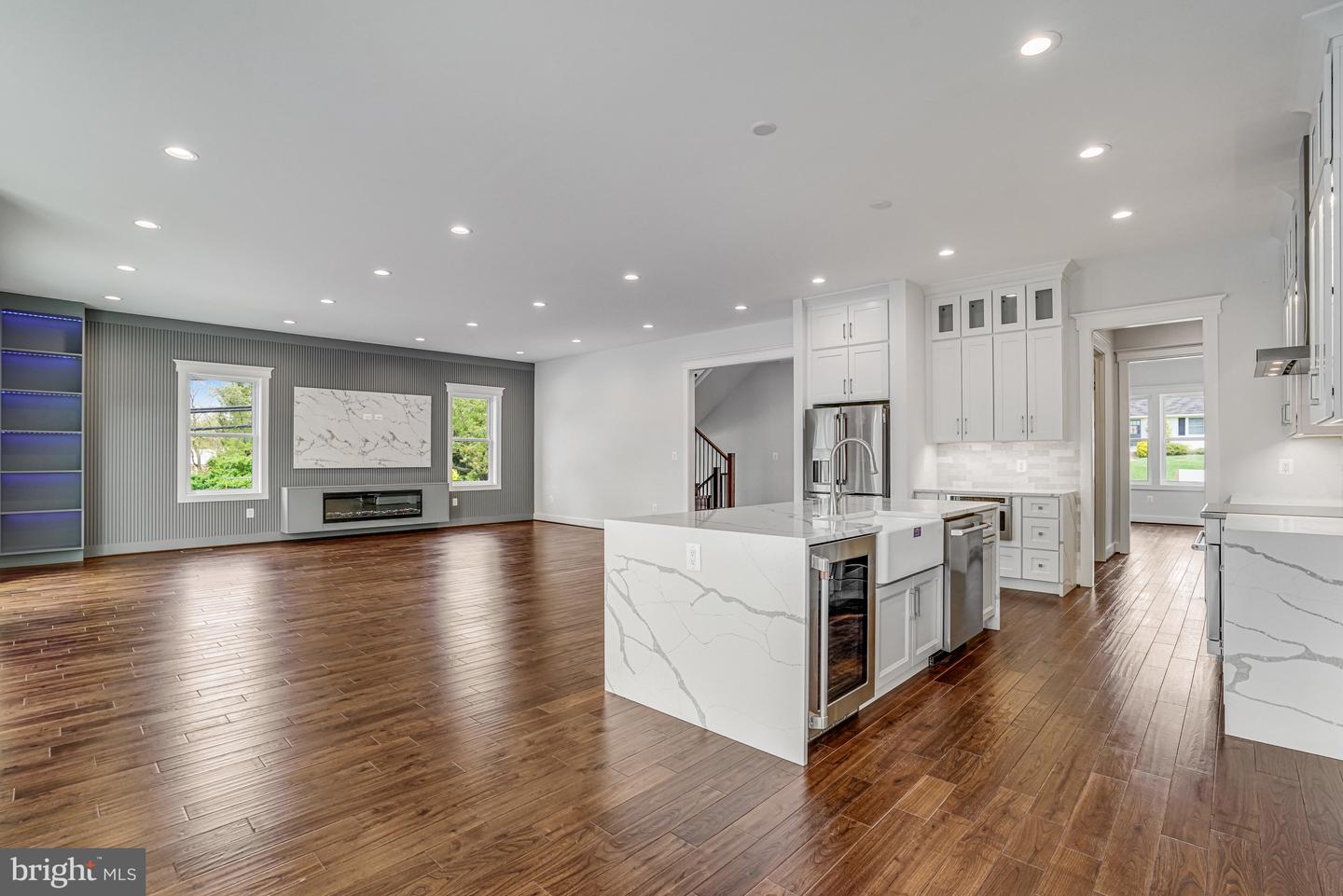 1830 CHERRI DR, FALLS CHURCH, Virginia 22043, 6 Bedrooms Bedrooms, ,6 BathroomsBathrooms,Residential,For sale,1830 CHERRI DR,VAFX2227320 MLS # VAFX2227320