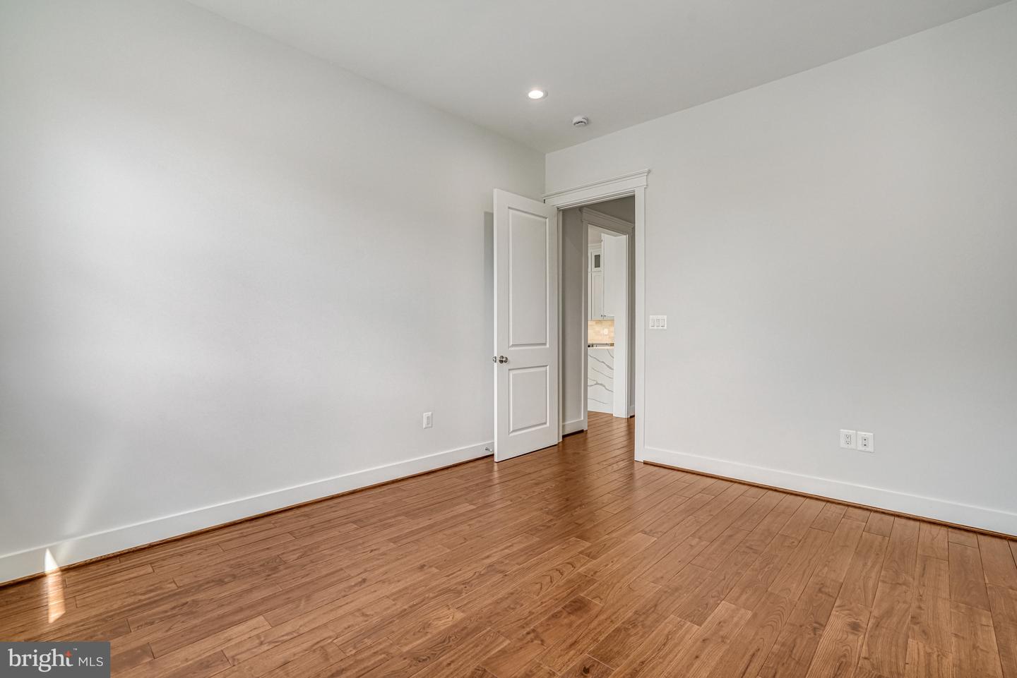 1830 CHERRI DR, FALLS CHURCH, Virginia 22043, 6 Bedrooms Bedrooms, ,6 BathroomsBathrooms,Residential,For sale,1830 CHERRI DR,VAFX2227320 MLS # VAFX2227320