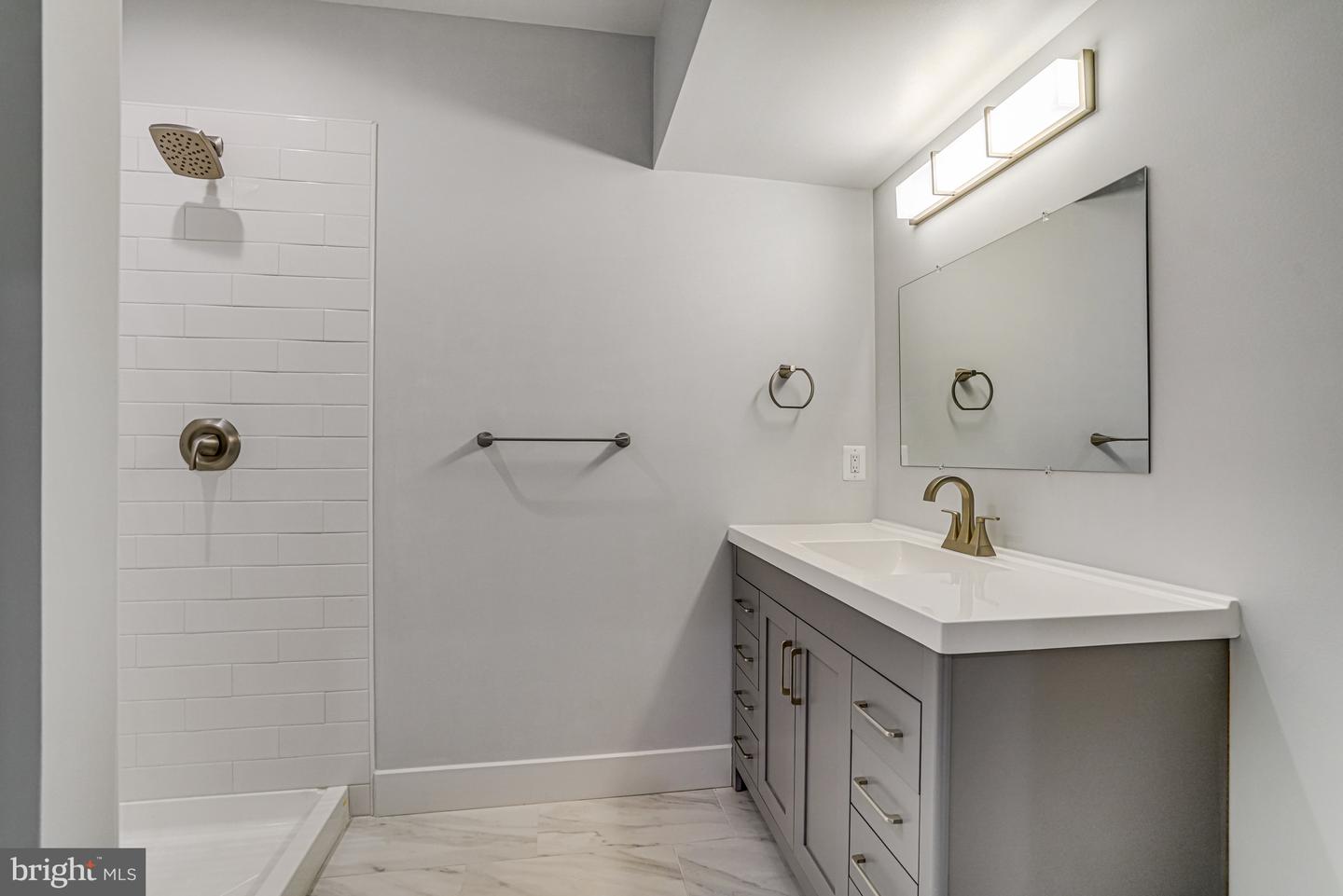 1830 CHERRI DR, FALLS CHURCH, Virginia 22043, 6 Bedrooms Bedrooms, ,6 BathroomsBathrooms,Residential,For sale,1830 CHERRI DR,VAFX2227320 MLS # VAFX2227320