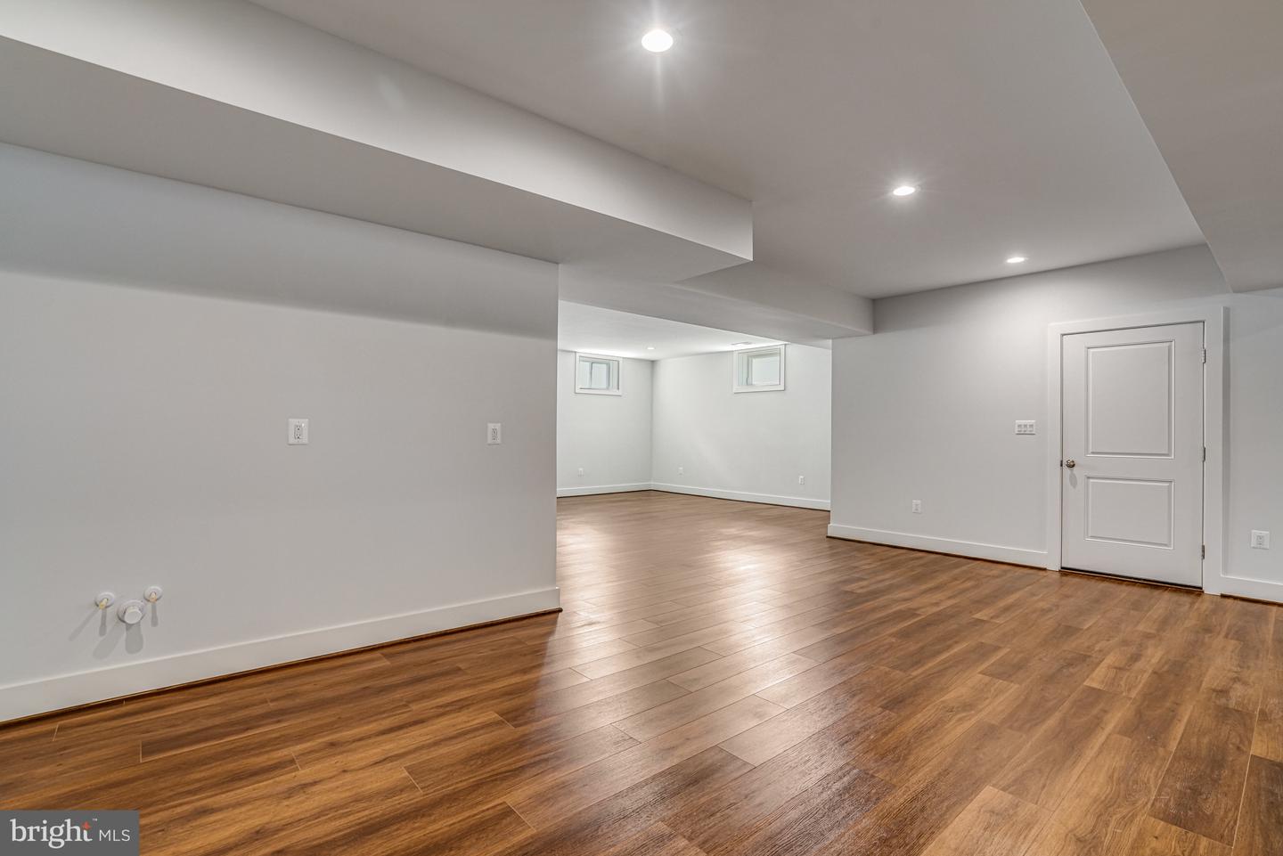 1830 CHERRI DR, FALLS CHURCH, Virginia 22043, 6 Bedrooms Bedrooms, ,6 BathroomsBathrooms,Residential,For sale,1830 CHERRI DR,VAFX2227320 MLS # VAFX2227320