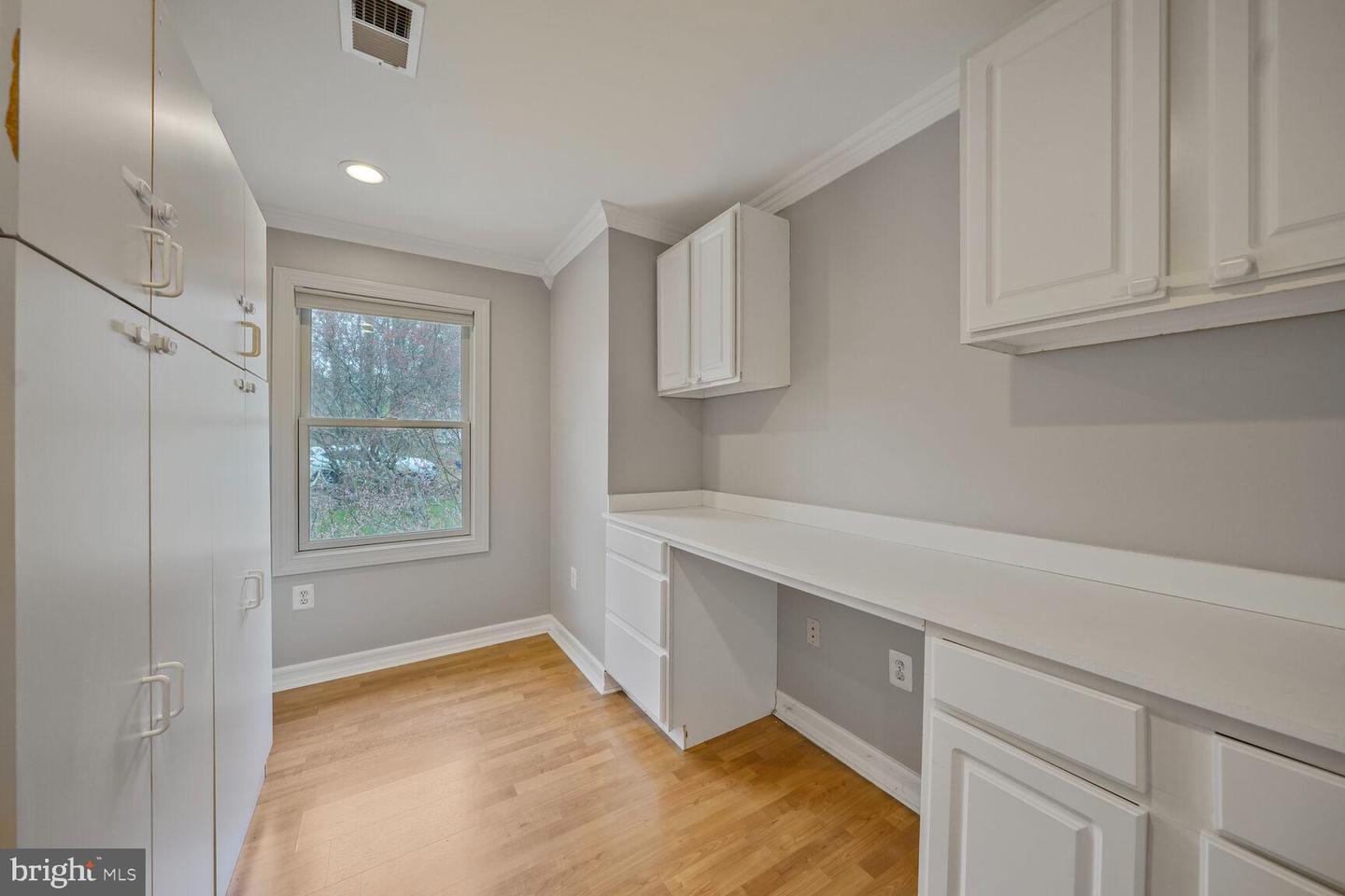 6532 SPRING VALLEY DR, ALEXANDRIA, Virginia 22312, 7 Bedrooms Bedrooms, ,4 BathroomsBathrooms,Residential,For sale,6532 SPRING VALLEY DR,VAFX2227712 MLS # VAFX2227712