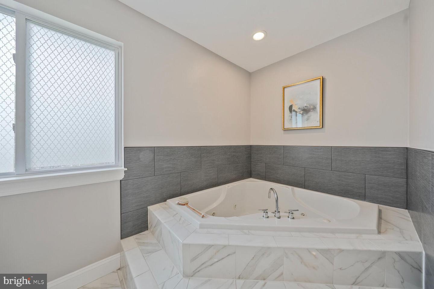 6532 SPRING VALLEY DR, ALEXANDRIA, Virginia 22312, 7 Bedrooms Bedrooms, ,4 BathroomsBathrooms,Residential,For sale,6532 SPRING VALLEY DR,VAFX2227712 MLS # VAFX2227712