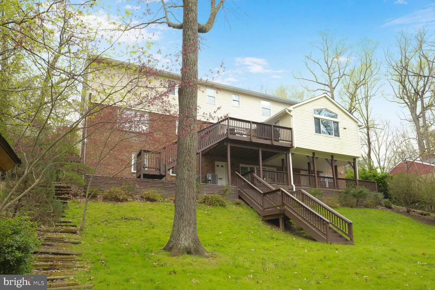 6532 SPRING VALLEY DR, ALEXANDRIA, Virginia 22312, 7 Bedrooms Bedrooms, ,4 BathroomsBathrooms,Residential,For sale,6532 SPRING VALLEY DR,VAFX2227712 MLS # VAFX2227712