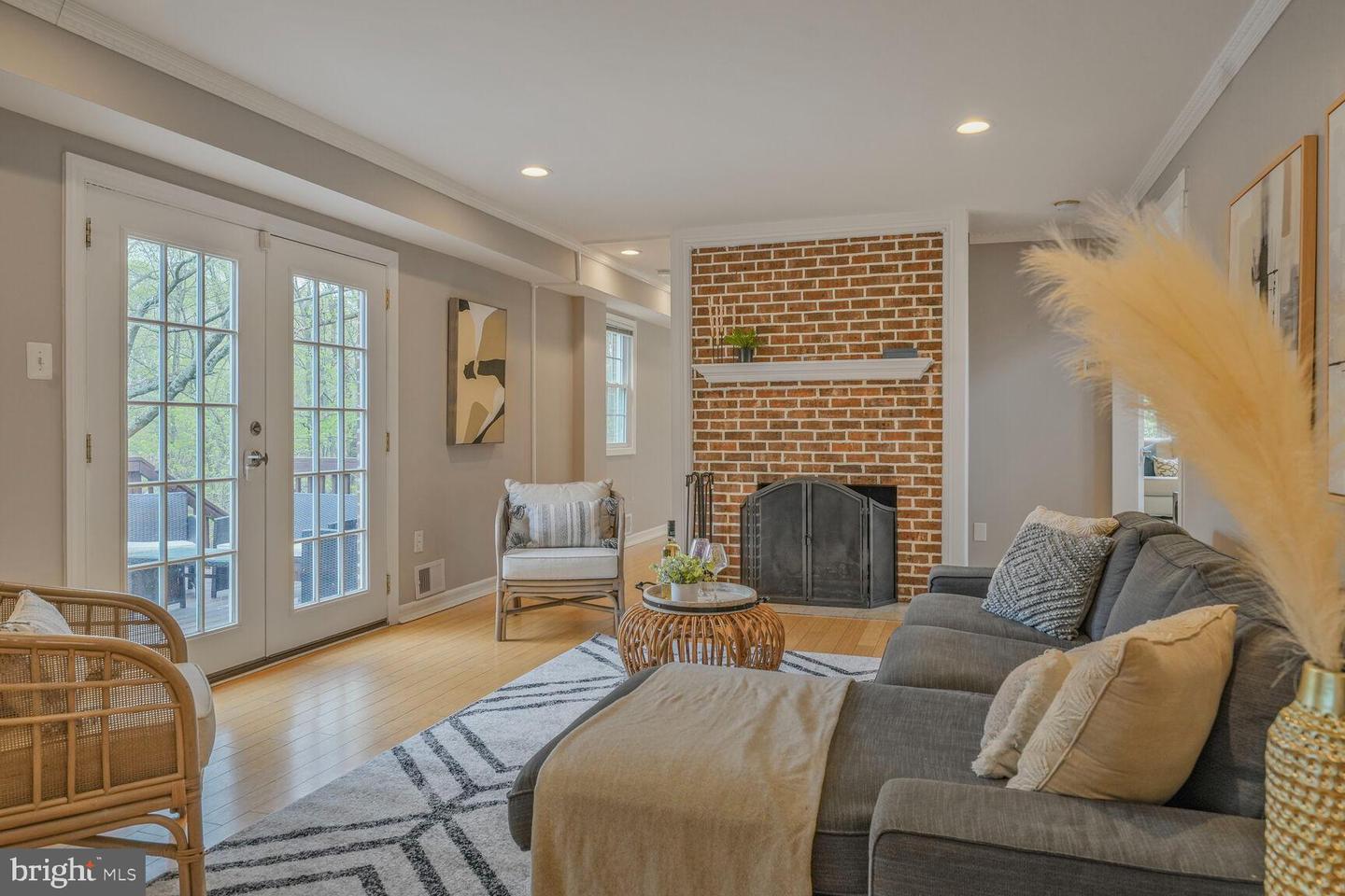 6532 SPRING VALLEY DR, ALEXANDRIA, Virginia 22312, 7 Bedrooms Bedrooms, ,4 BathroomsBathrooms,Residential,For sale,6532 SPRING VALLEY DR,VAFX2227712 MLS # VAFX2227712