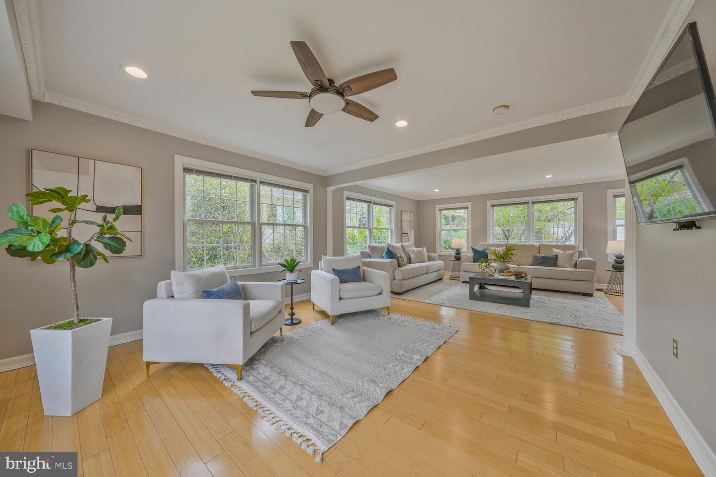 6532 SPRING VALLEY DR, ALEXANDRIA, Virginia 22312, 7 Bedrooms Bedrooms, ,4 BathroomsBathrooms,Residential,For sale,6532 SPRING VALLEY DR,VAFX2227712 MLS # VAFX2227712