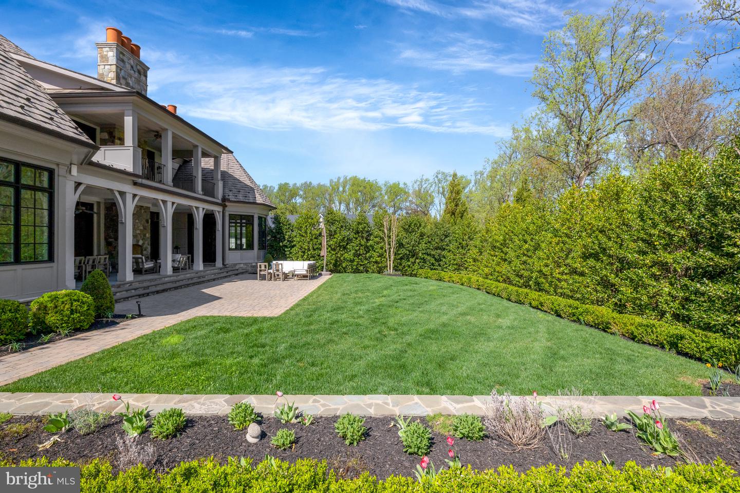 954 MACKALL FARMS LN, MCLEAN, Virginia 22101, 5 Bedrooms Bedrooms, ,5 BathroomsBathrooms,Residential,For sale,954 MACKALL FARMS LN,VAFX2227758 MLS # VAFX2227758