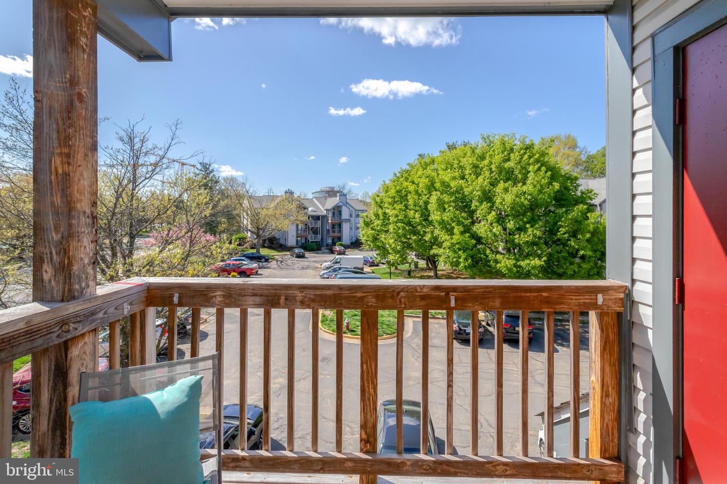 6901 VICTORIA DR #UNIT I, ALEXANDRIA, Virginia 22310, 2 Bedrooms Bedrooms, ,2 BathroomsBathrooms,Residential,For sale,6901 VICTORIA DR #UNIT I,VAFX2228804 MLS # VAFX2228804