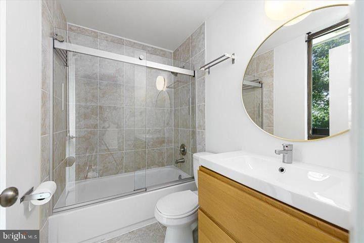 2330 S QUINCY ST, ARLINGTON, Virginia 22204, 2 Bedrooms Bedrooms, ,2 BathroomsBathrooms,Residential,For sale,2330 S QUINCY ST,VAAR2054774 MLS # VAAR2054774